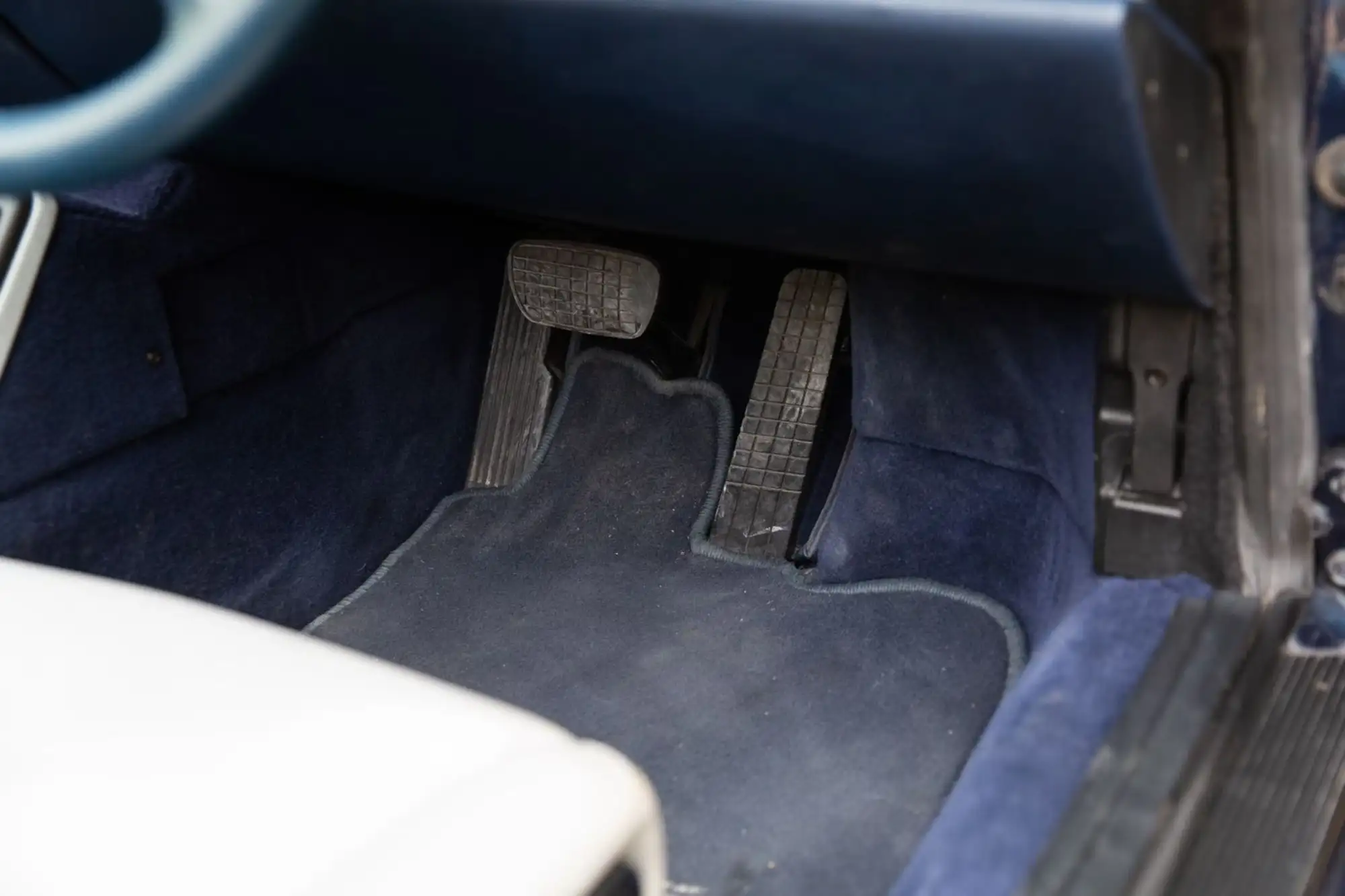 1997 Porsche 911 Cabriolet (993) Tiptronic-For Sale