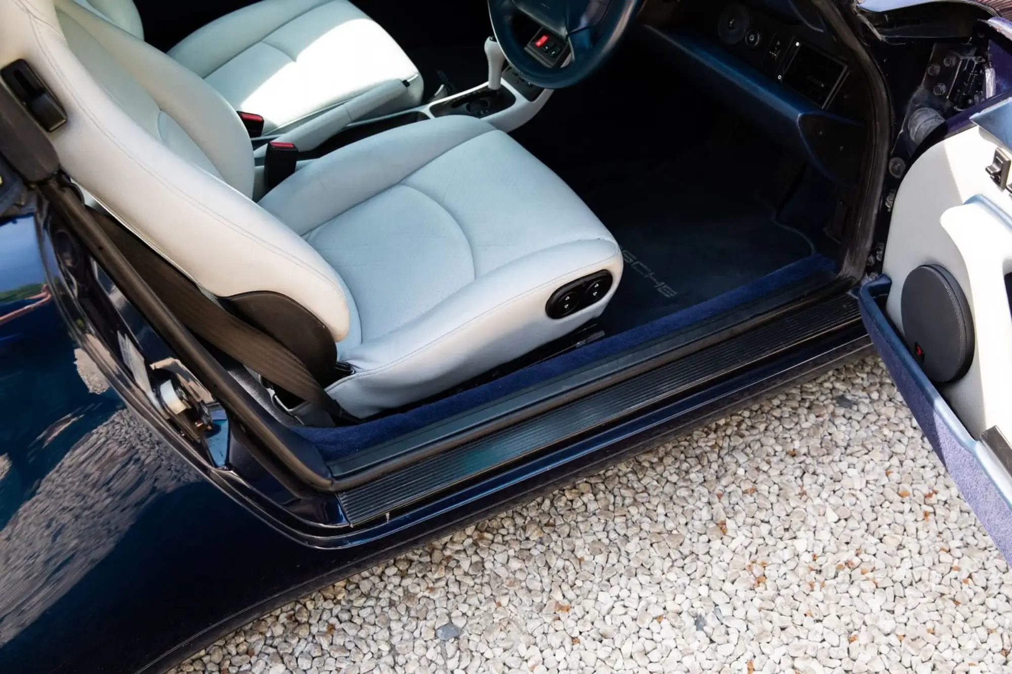 1997 Porsche 911 Cabriolet (993) Tiptronic-For Sale