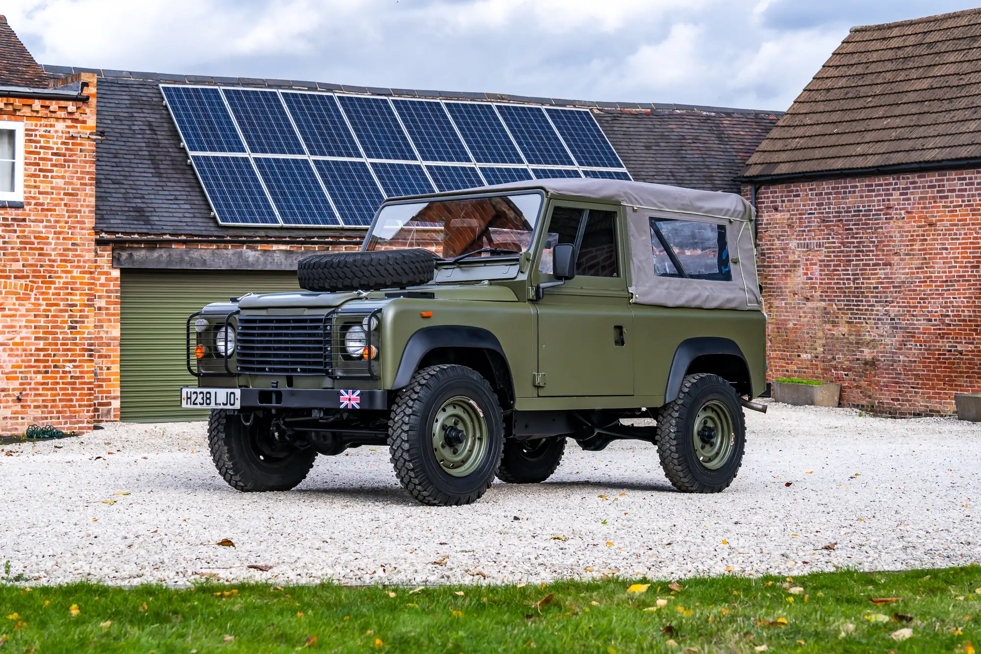 1991 Land Rover Defender 90 2.5 Ex Mod soft top-Sold