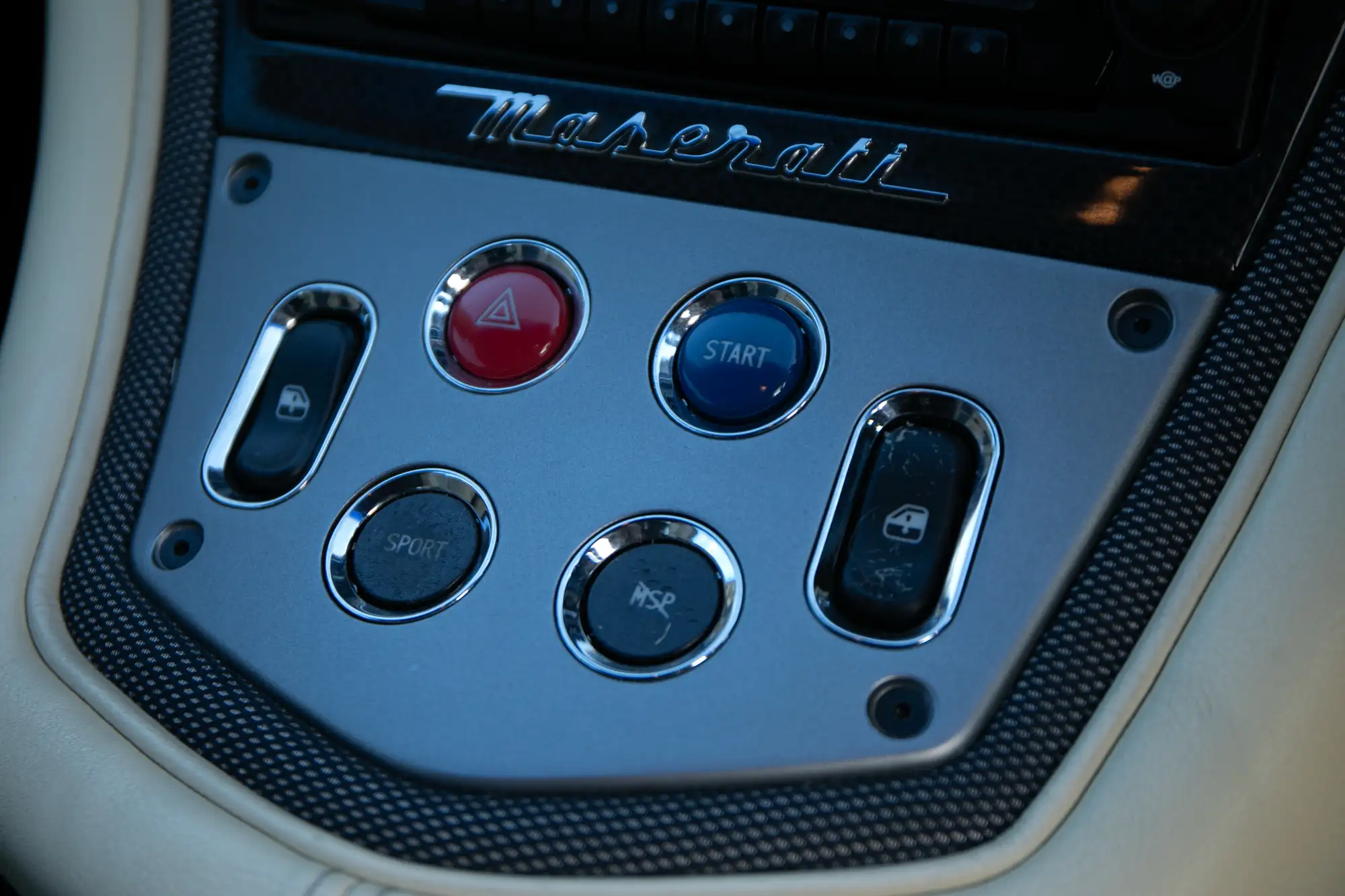 2004 MASERATI 4200 GRANSPORT S-A -Sold