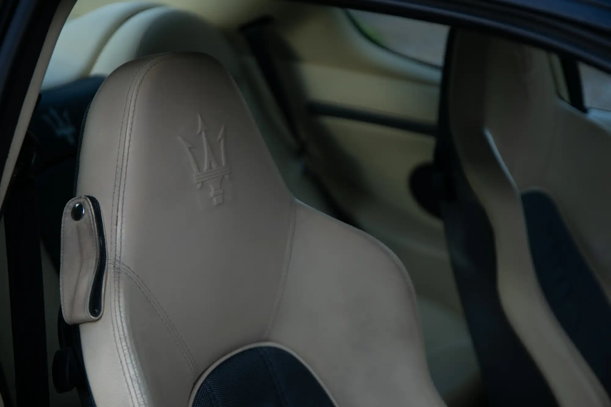 2004 MASERATI 4200 GRANSPORT S-A -Sold