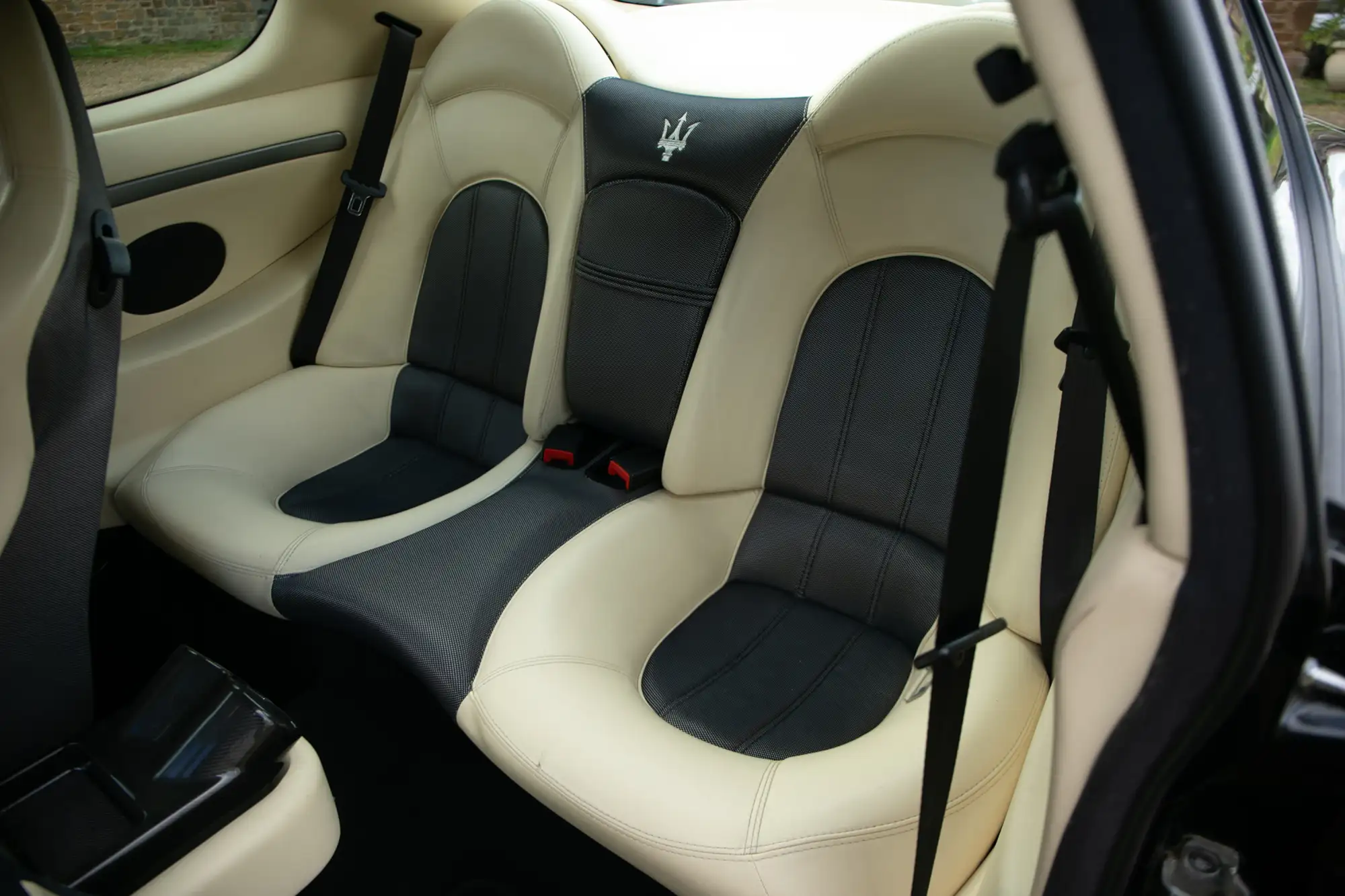 2004 MASERATI 4200 GRANSPORT S-A -Sold