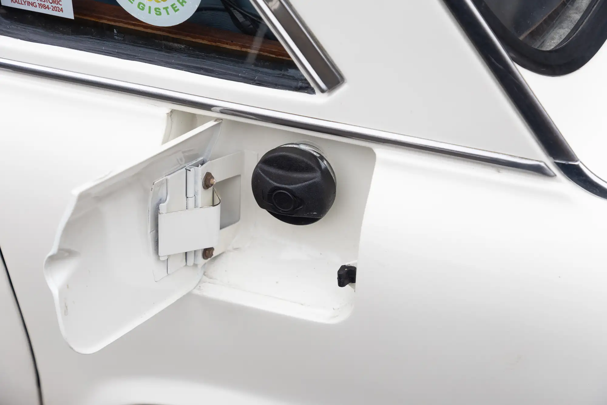 1965 Triumph 2000 Mk1 O/D Group 3 Rally Replica -For Sale