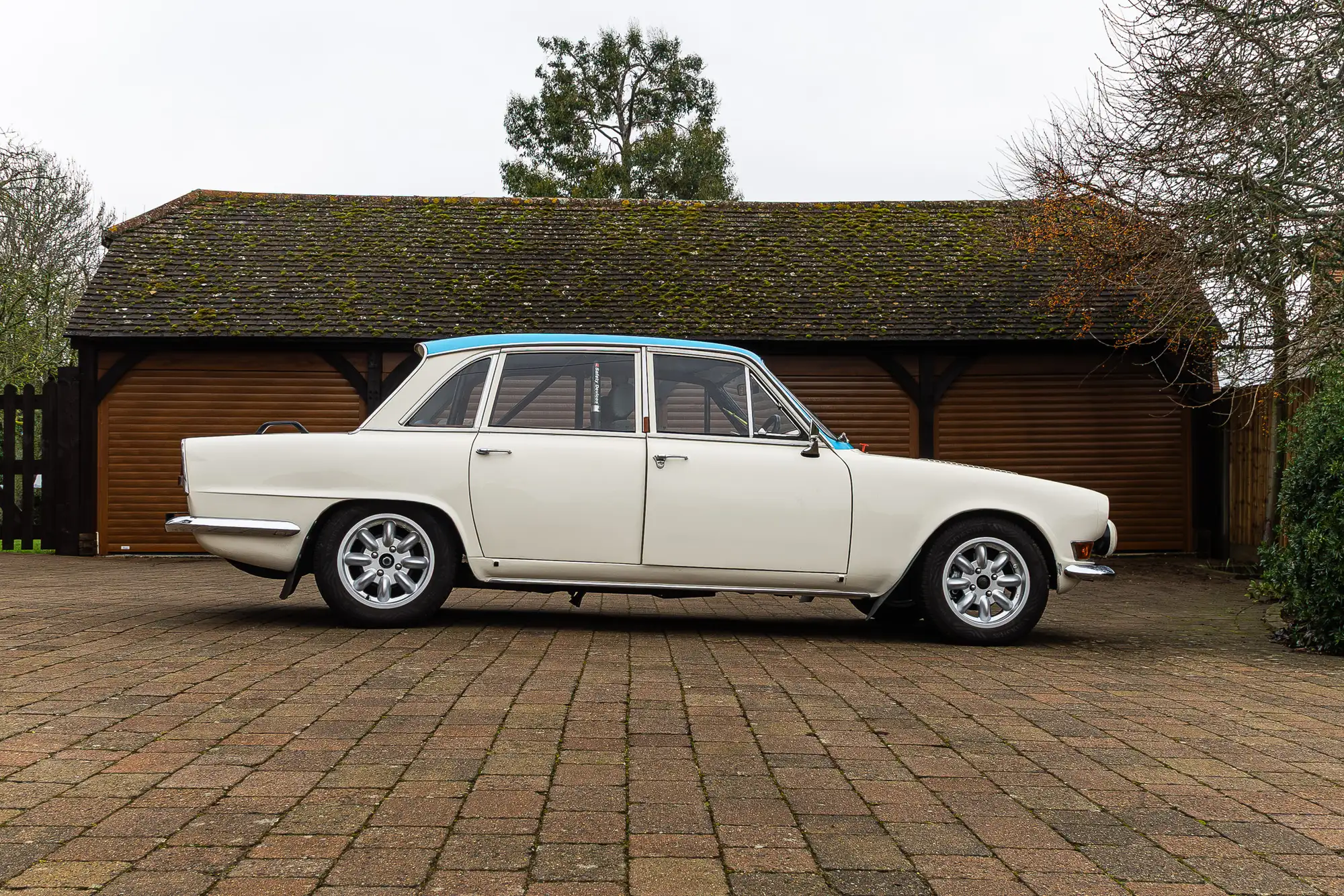 1965 Triumph 2000 Mk1 O/D Group 3 Rally Replica -For Sale