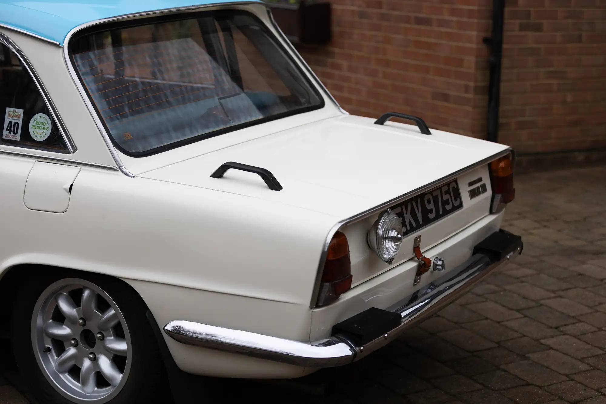 1965 Triumph 2000 Mk1 O/D Group 3 Rally Replica -For Sale