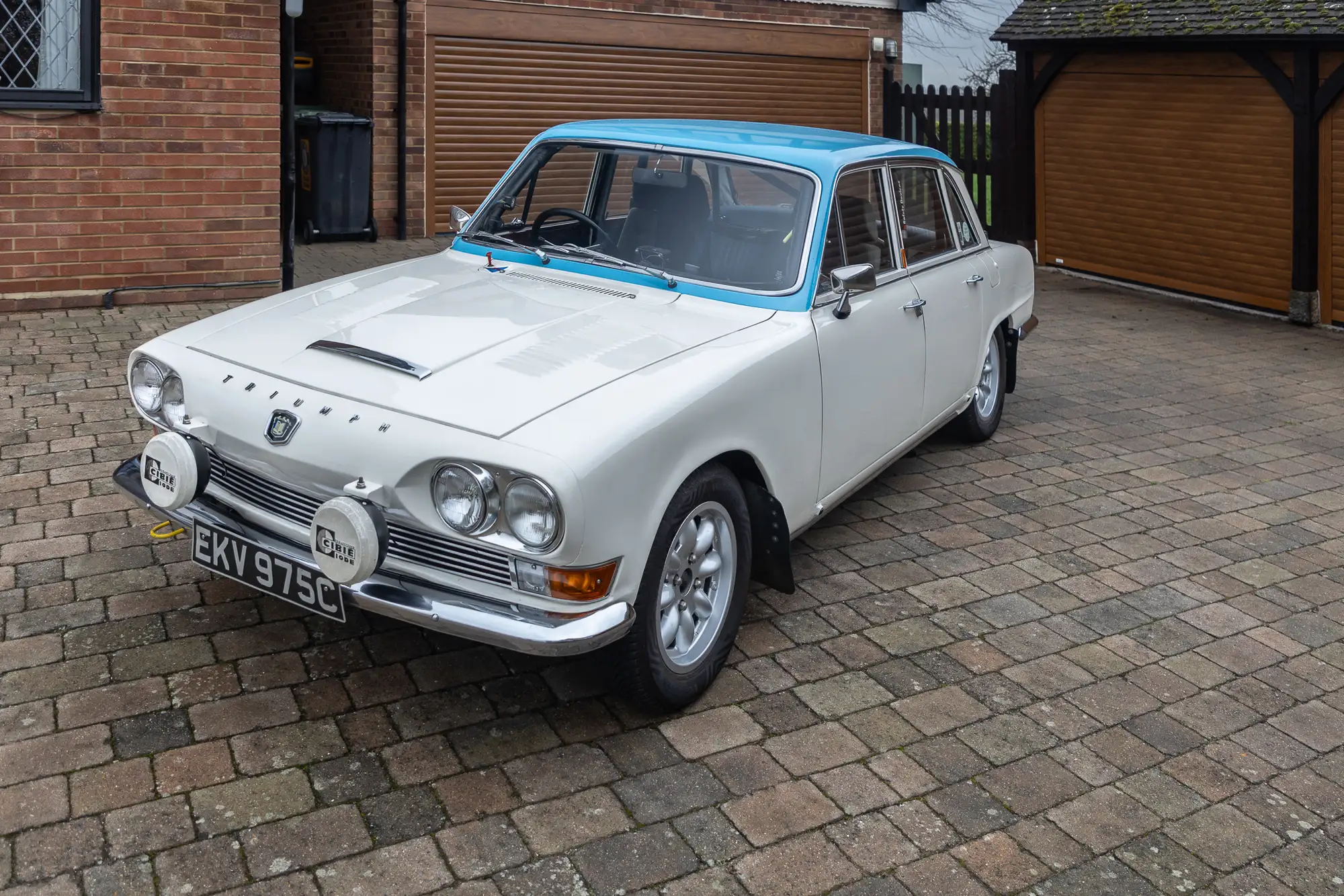 1965 Triumph 2000 Mk1 O/D Group 3 Rally Replica -For Sale