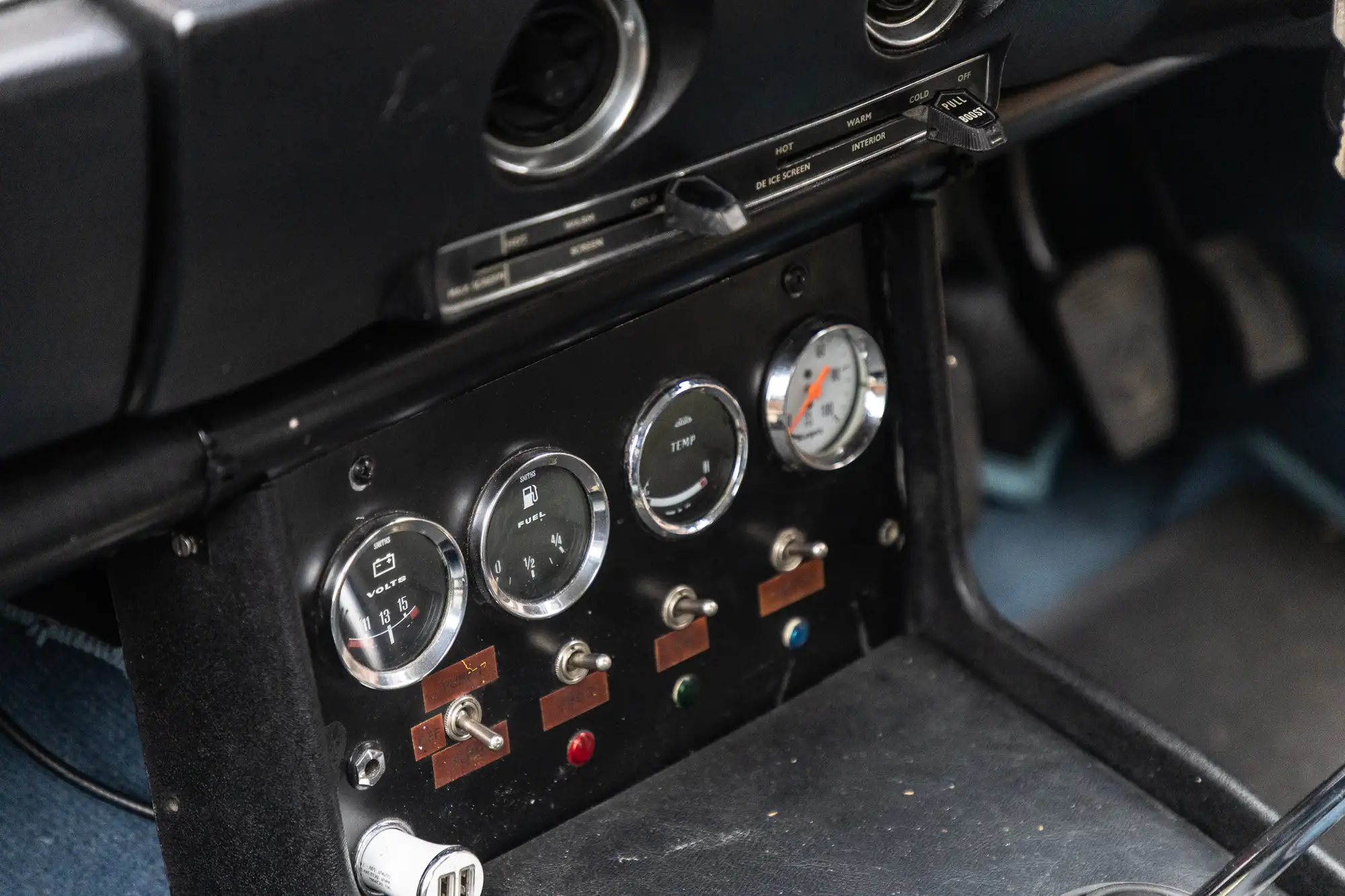 1965 Triumph 2000 Mk1 O/D Group 3 Rally Replica -For Sale