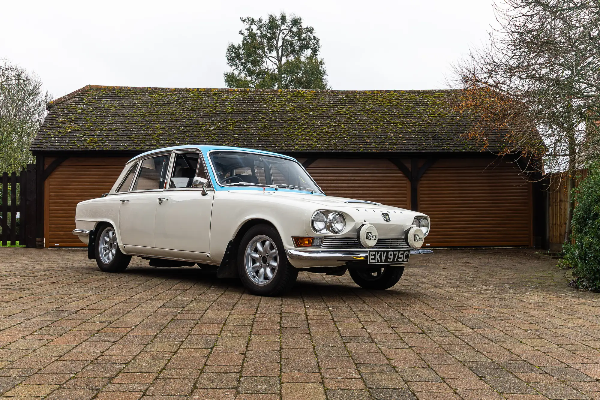 1965 Triumph 2000 Mk1 O/D Group 3 Rally Replica -For Sale