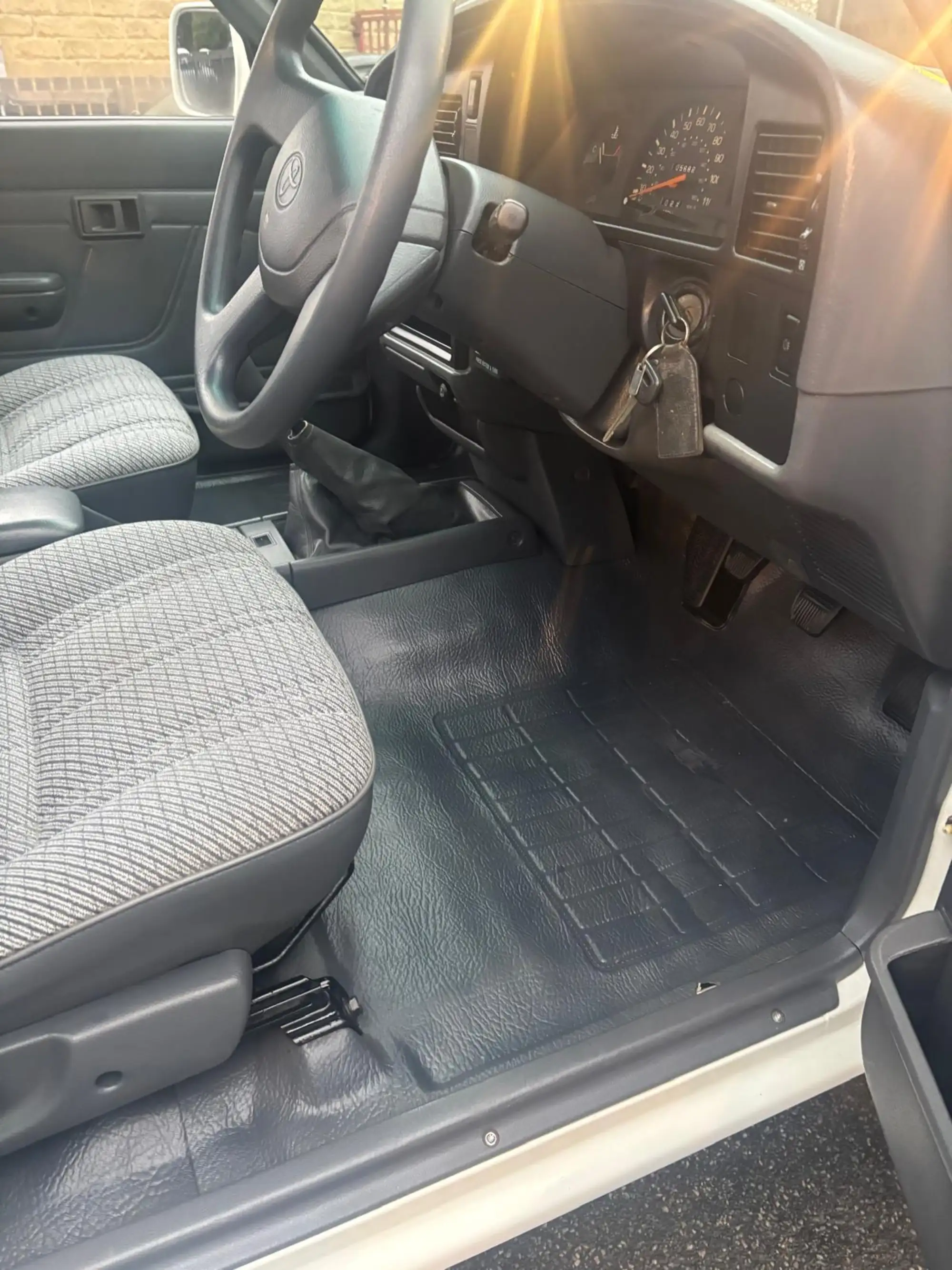 1992 Toyota Hilux Pickup-For Sale