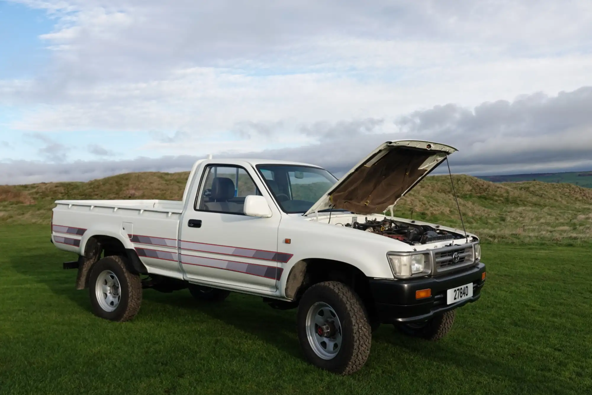 1992 Toyota Hilux Pickup-For Sale
