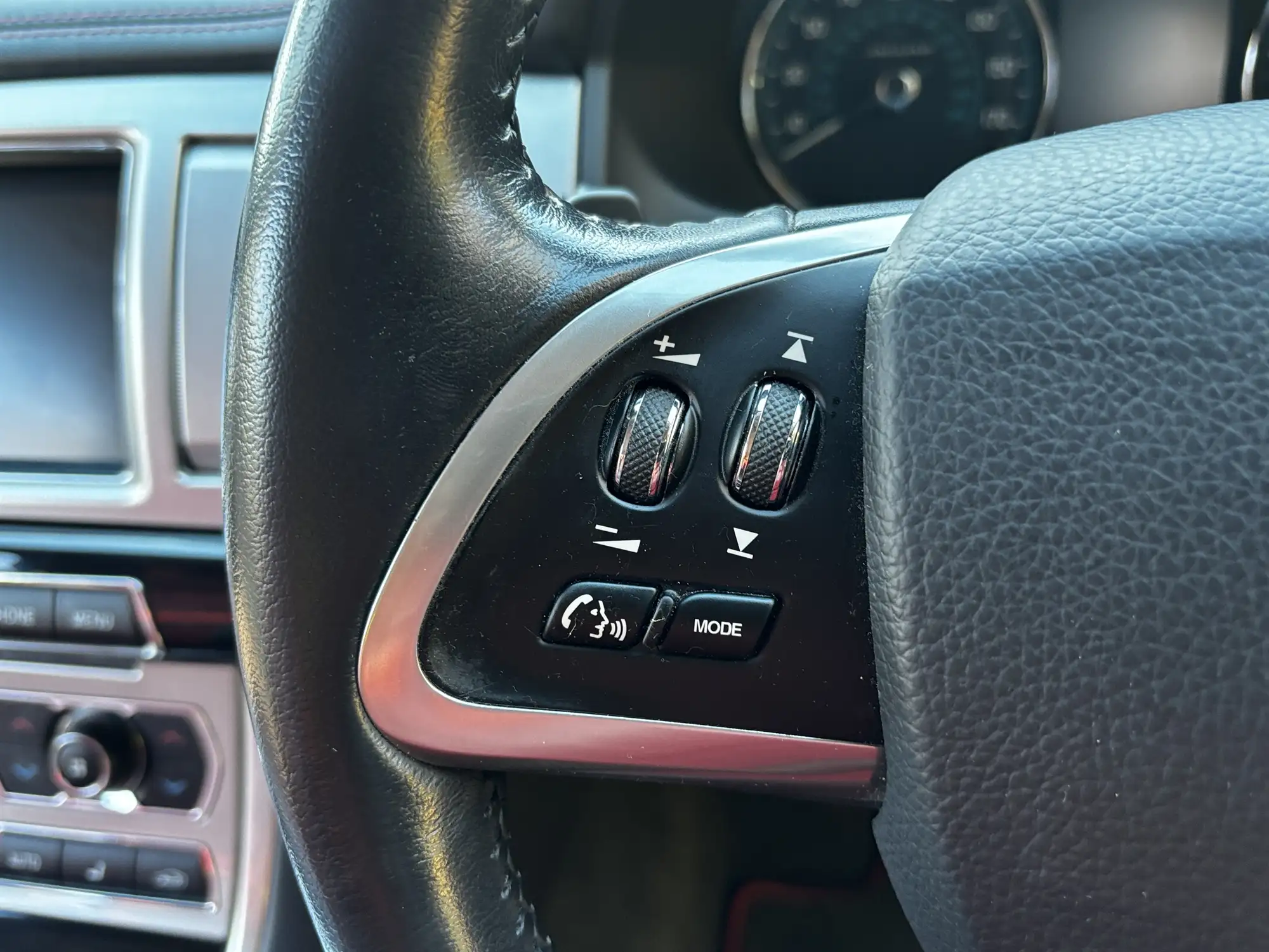 2014 Jaguar XF 3.0D V6 S Portfolio Sportbrake Auto-For Sale