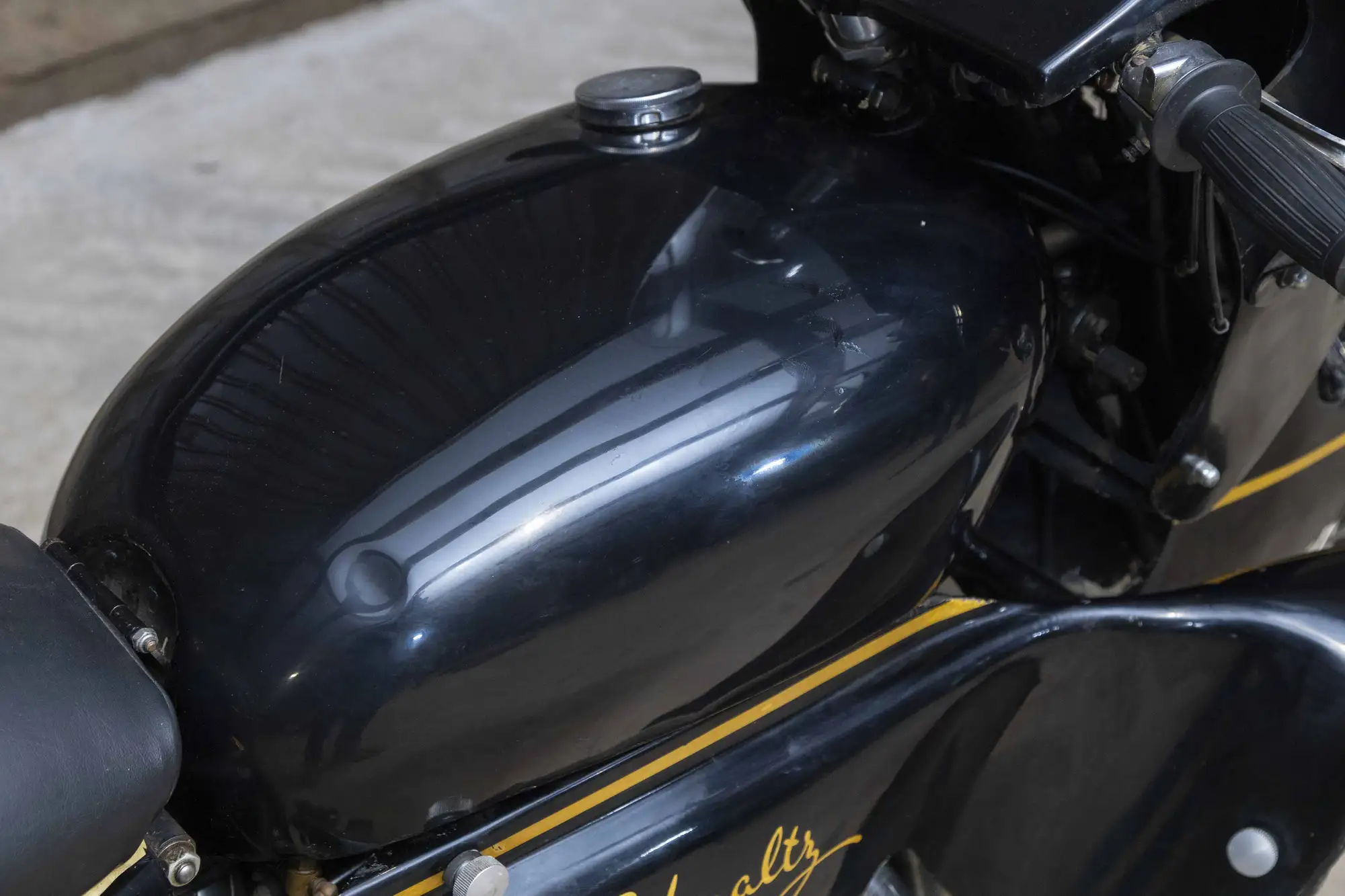 1955 Vincent Black Knight Series D 1,000cc-For Sale