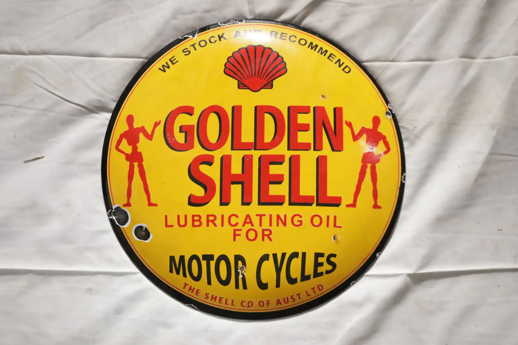 Golden Shell Modern Tin Sign-For Sale