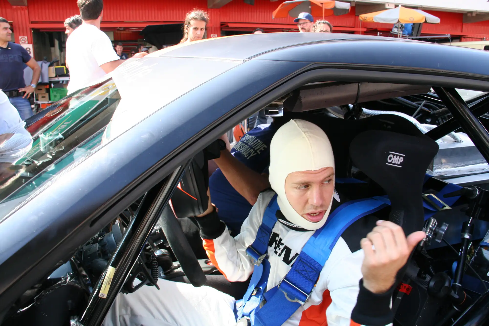 2009 Nissan R35 GTR Race Car - Schulze Motorsport - Kazunori-Sold