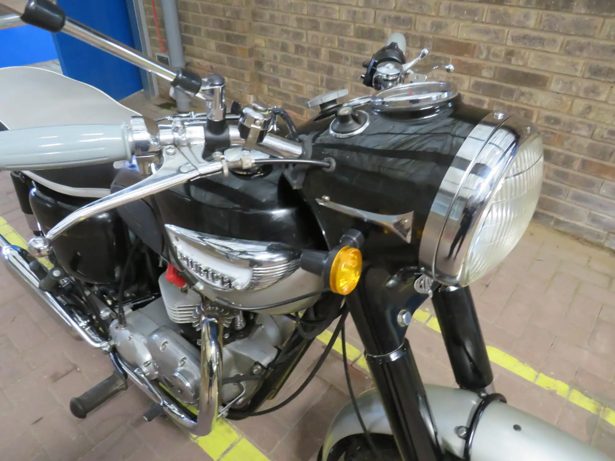 1966 Triumph 6T Thunderbird 649cc-For Sale