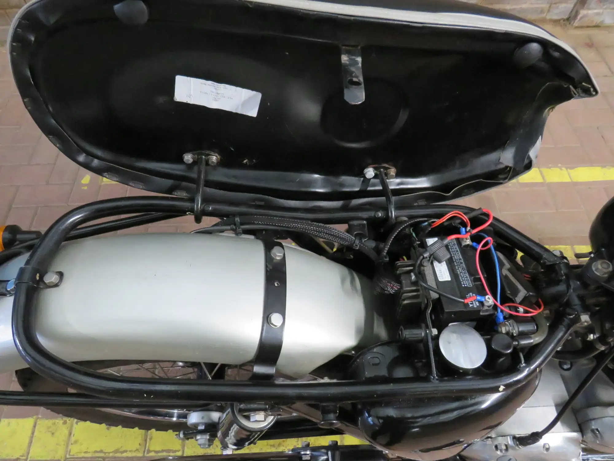 1966 Triumph 6T Thunderbird 649cc-For Sale