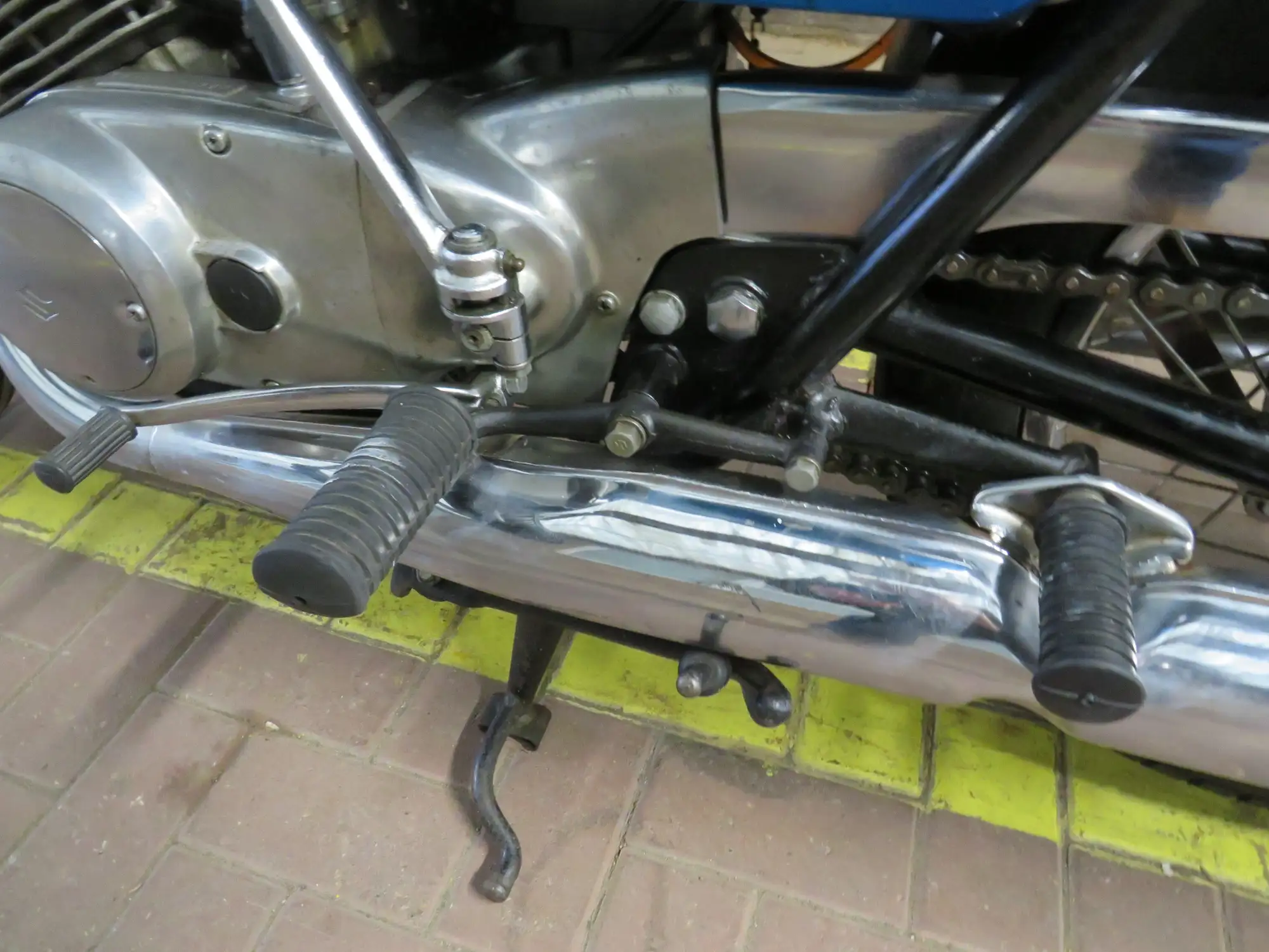 1972 Suzuki T350 Rebel 315cc-For Sale