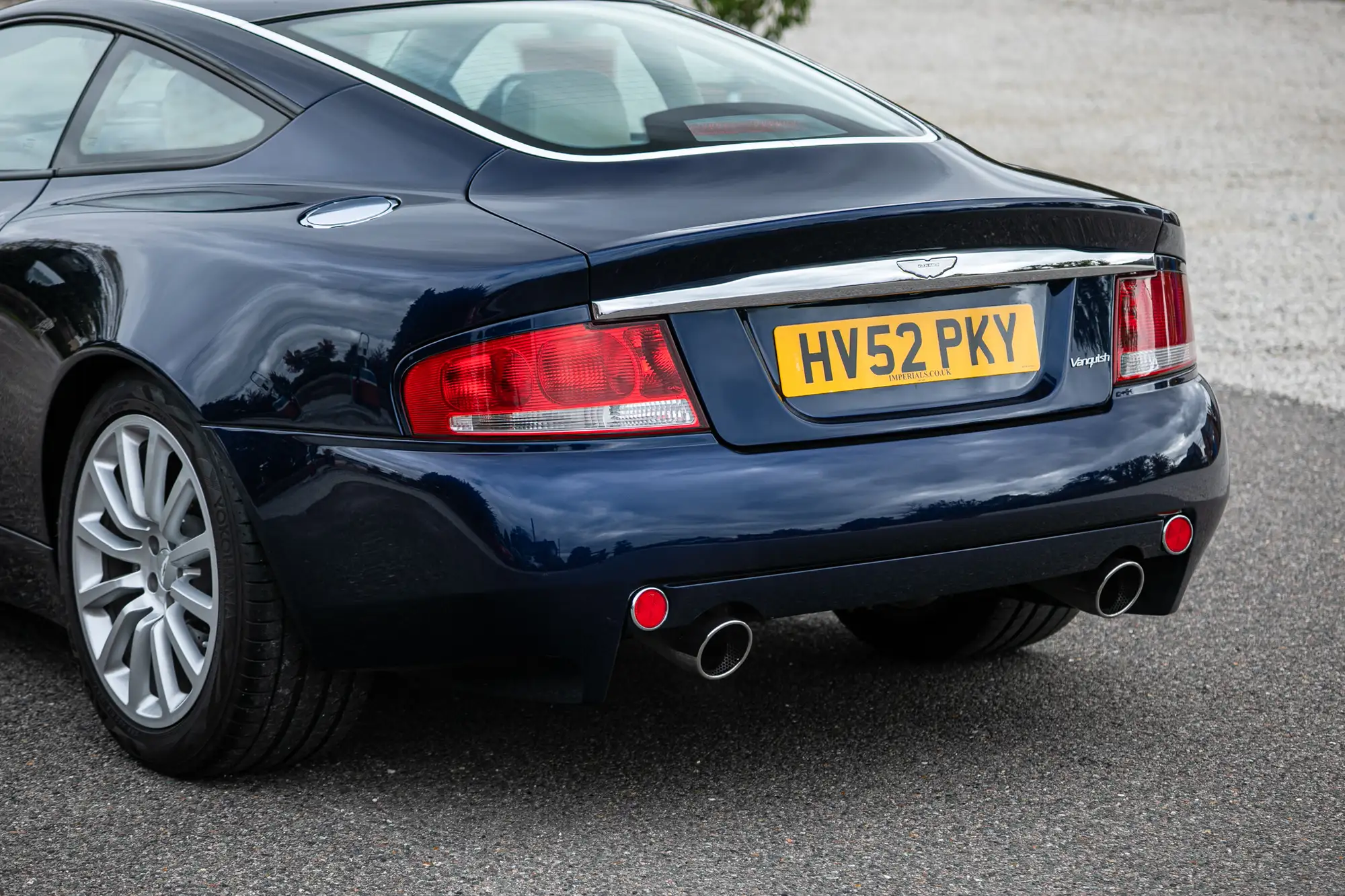 2003 Aston Martin V12 Vanquish-For Sale