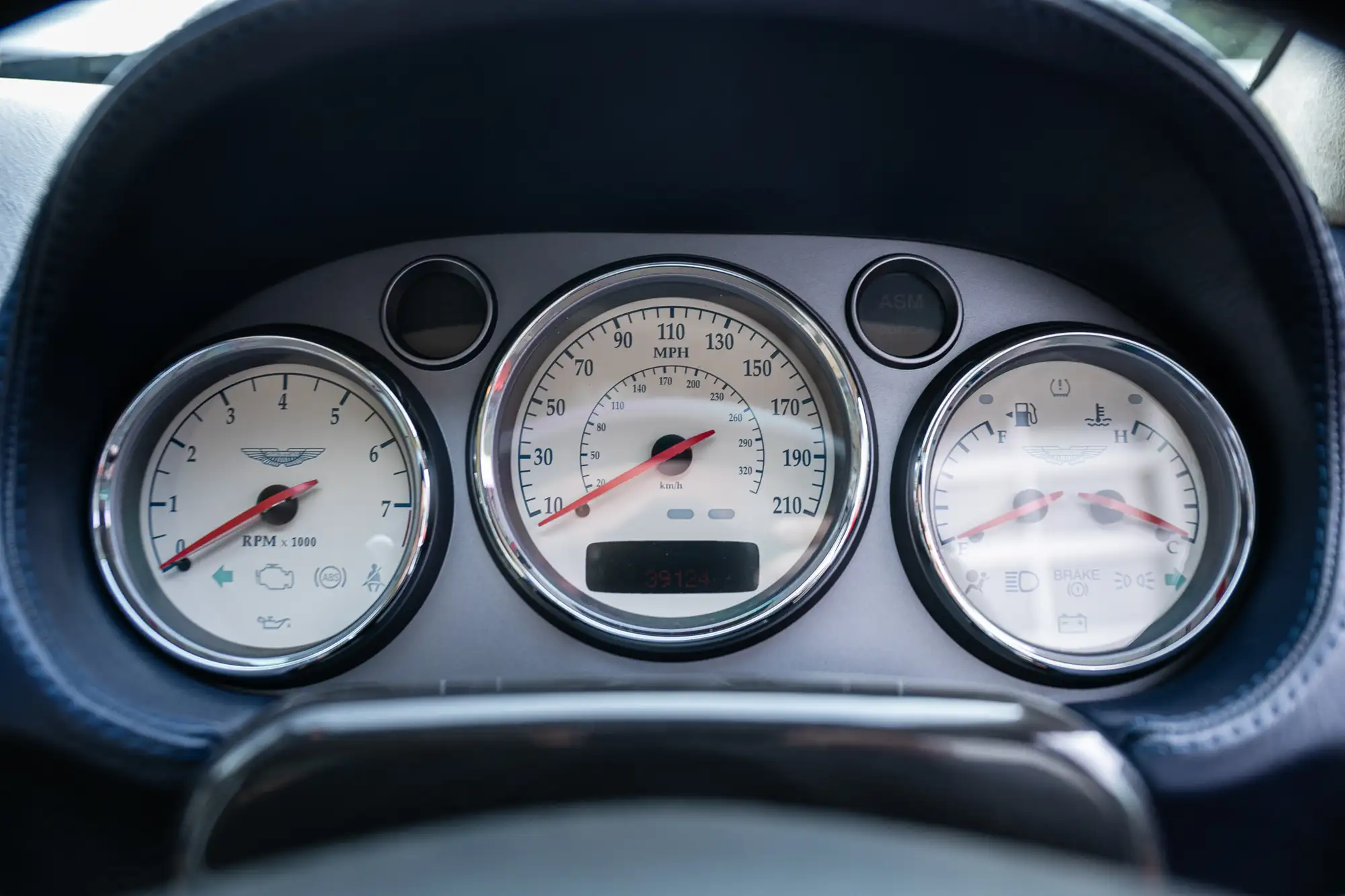 2003 Aston Martin V12 Vanquish-For Sale