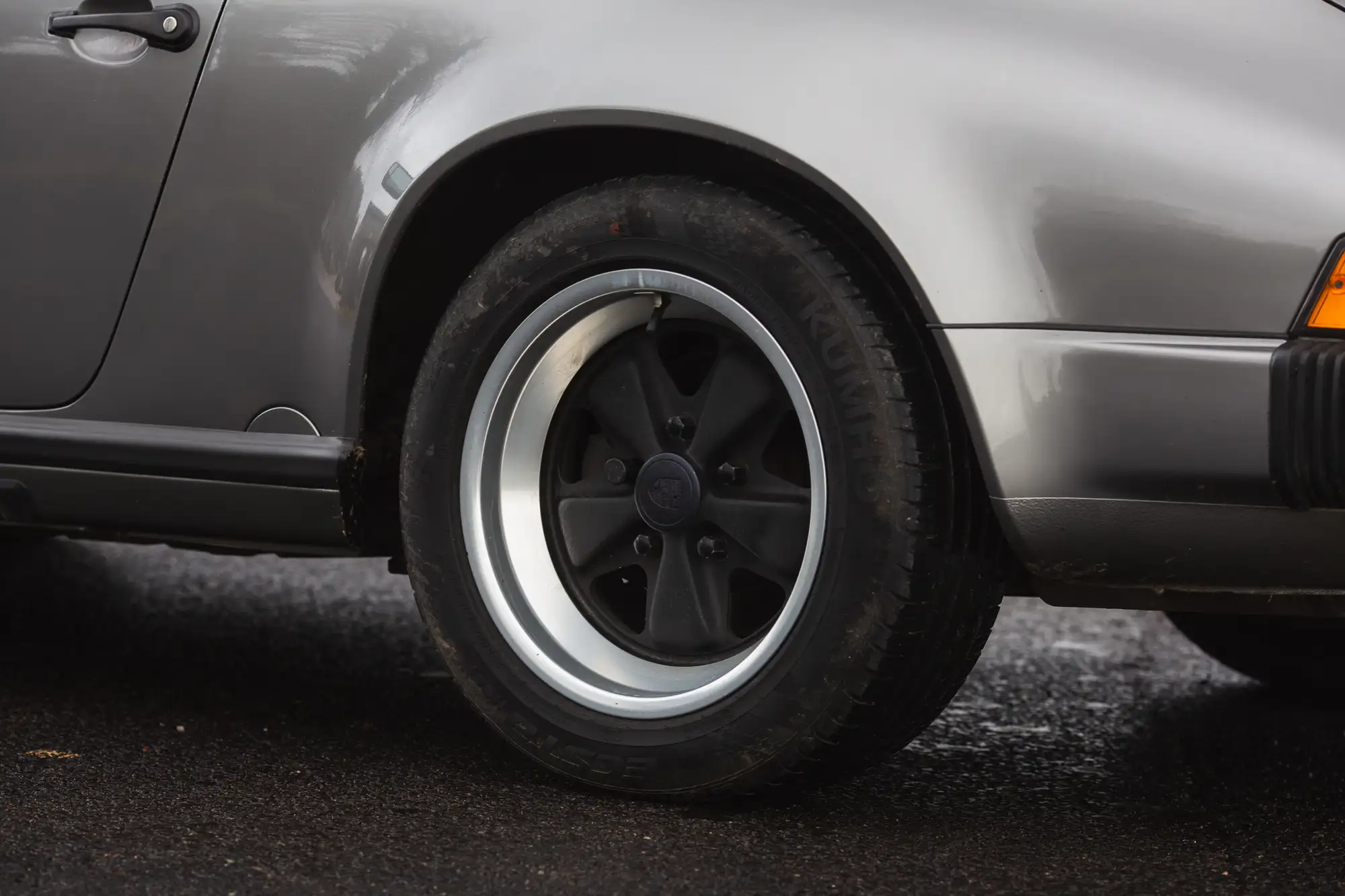 1989 Porsche 911 3.2 (G50) Targa - single-ownership from new-For Sale