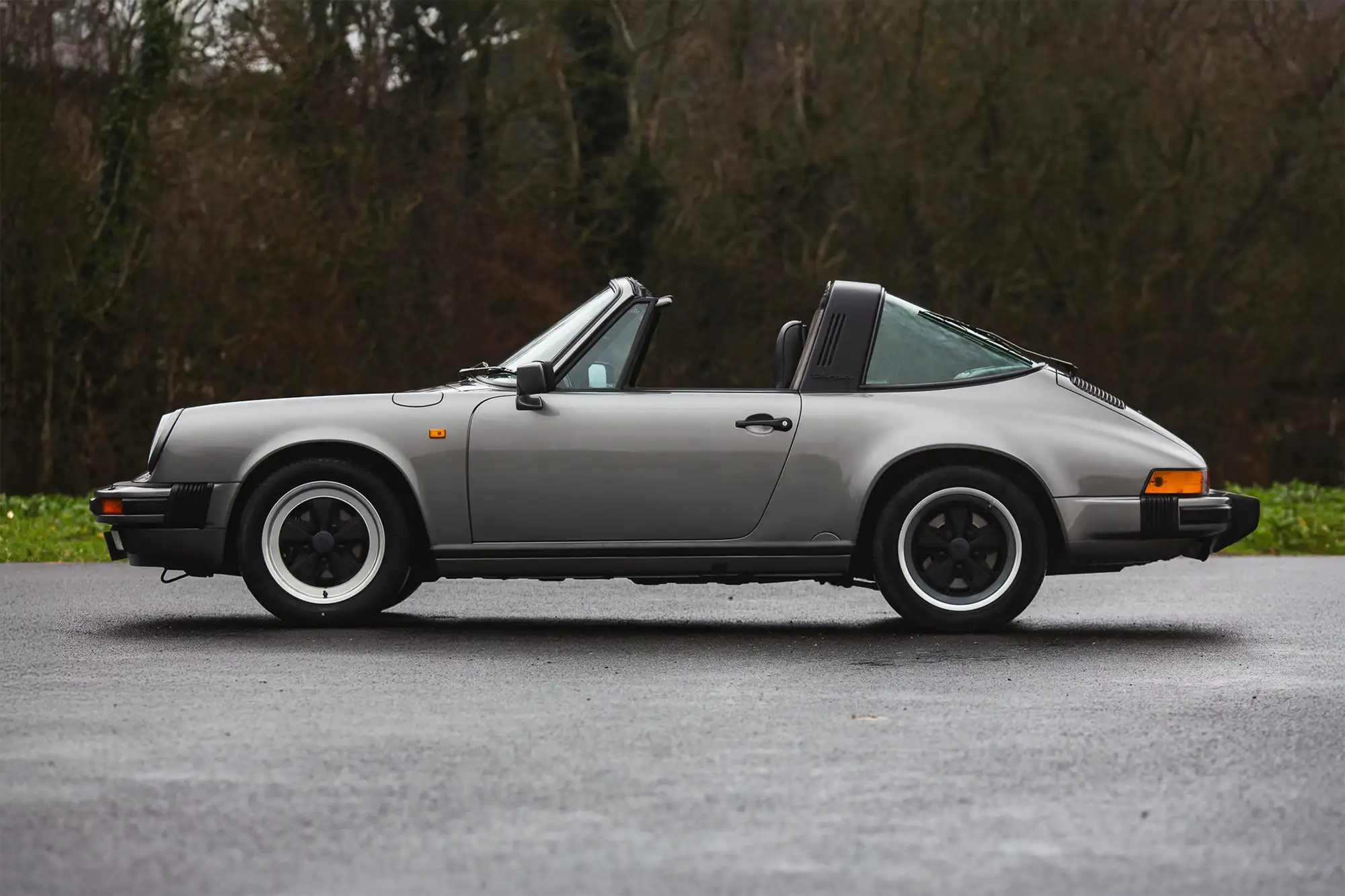 1989 Porsche 911 3.2 (G50) Targa - single-ownership from new-For Sale
