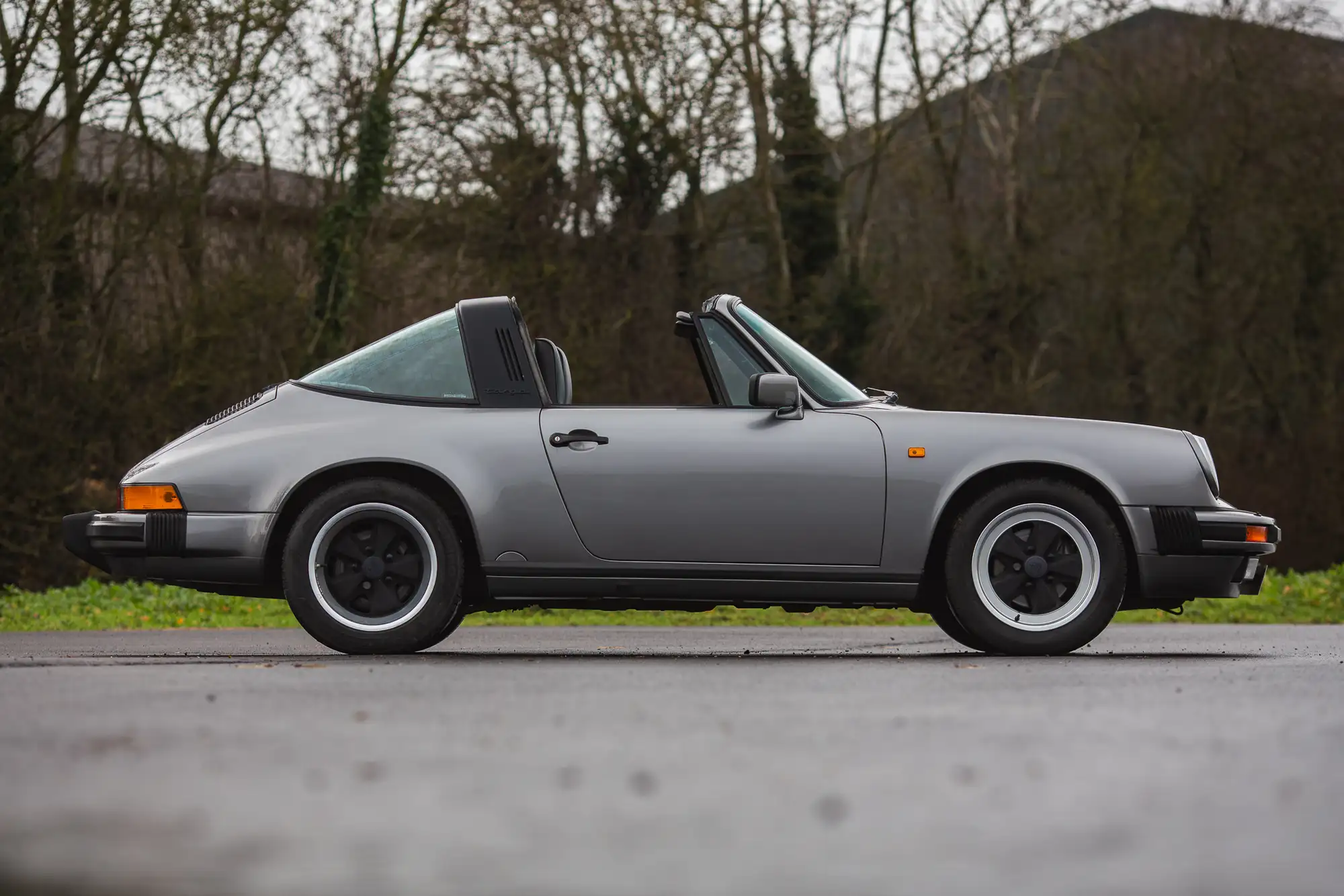 1989 Porsche 911 3.2 (G50) Targa - single-ownership from new-For Sale