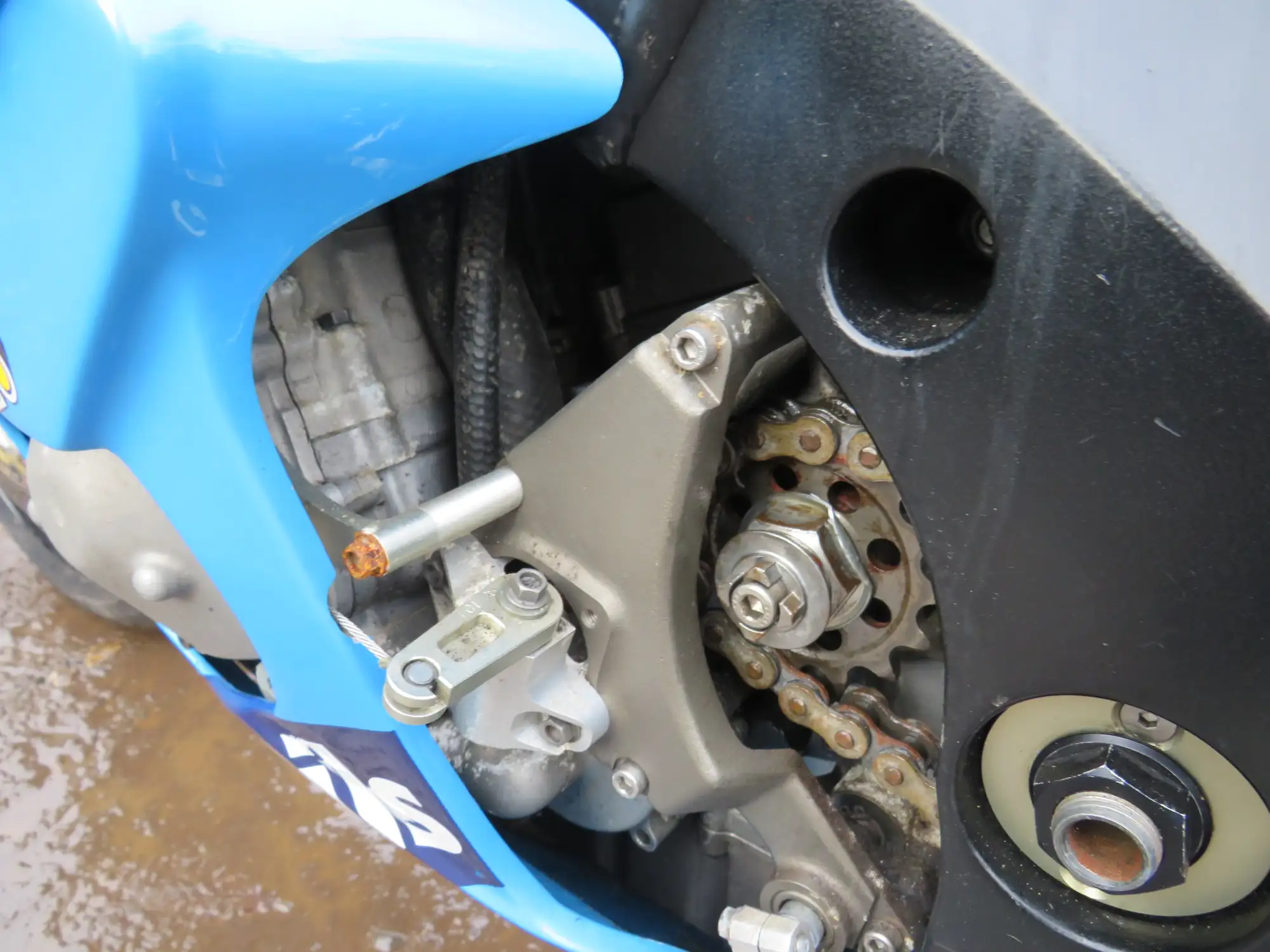 2005 Rizla Suzuki GSX-R1000 K5 BSB 998cc - ex-John Reynolds-For Sale