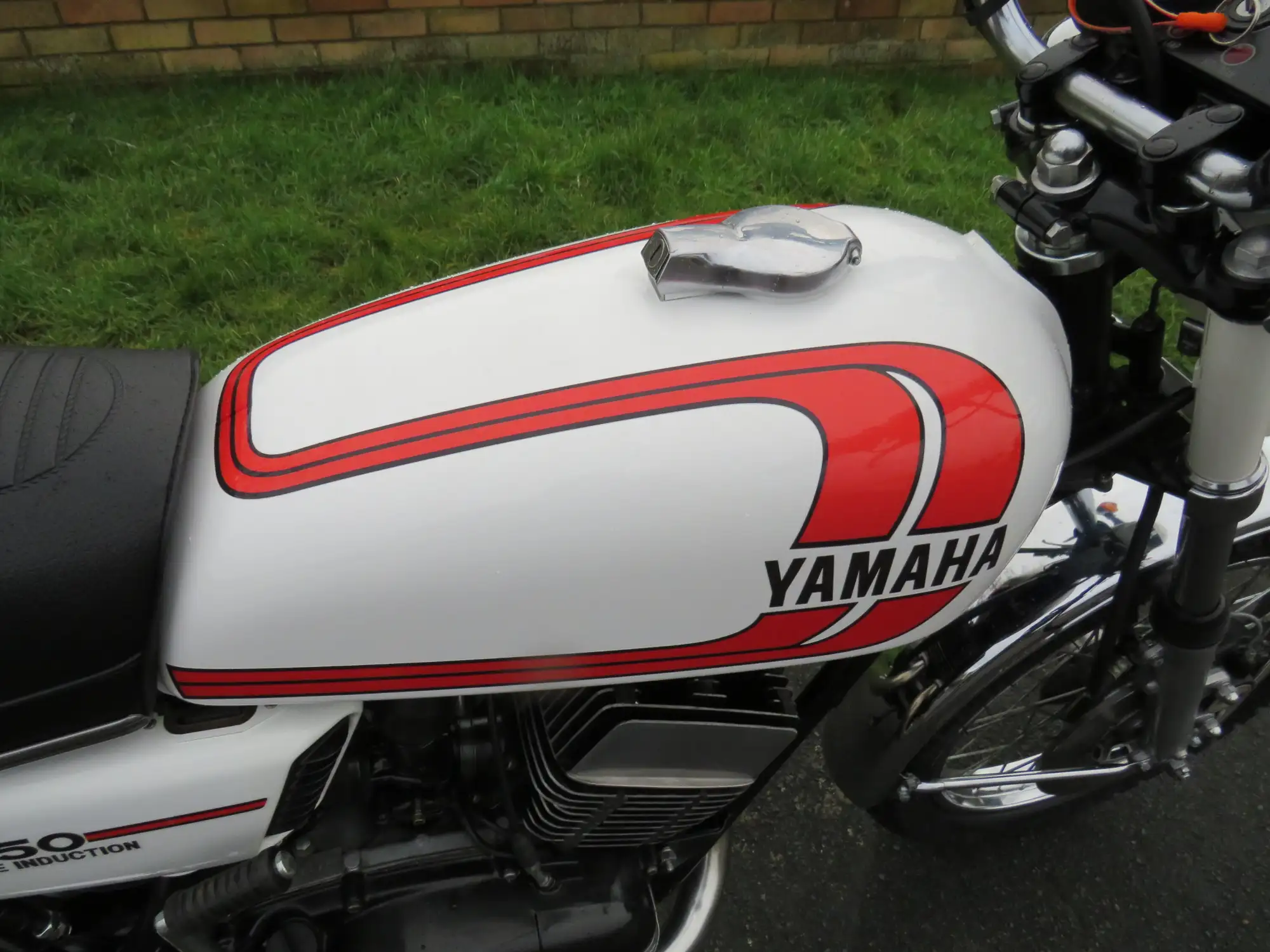 1975 Yamaha RD250B 247cc-For Sale