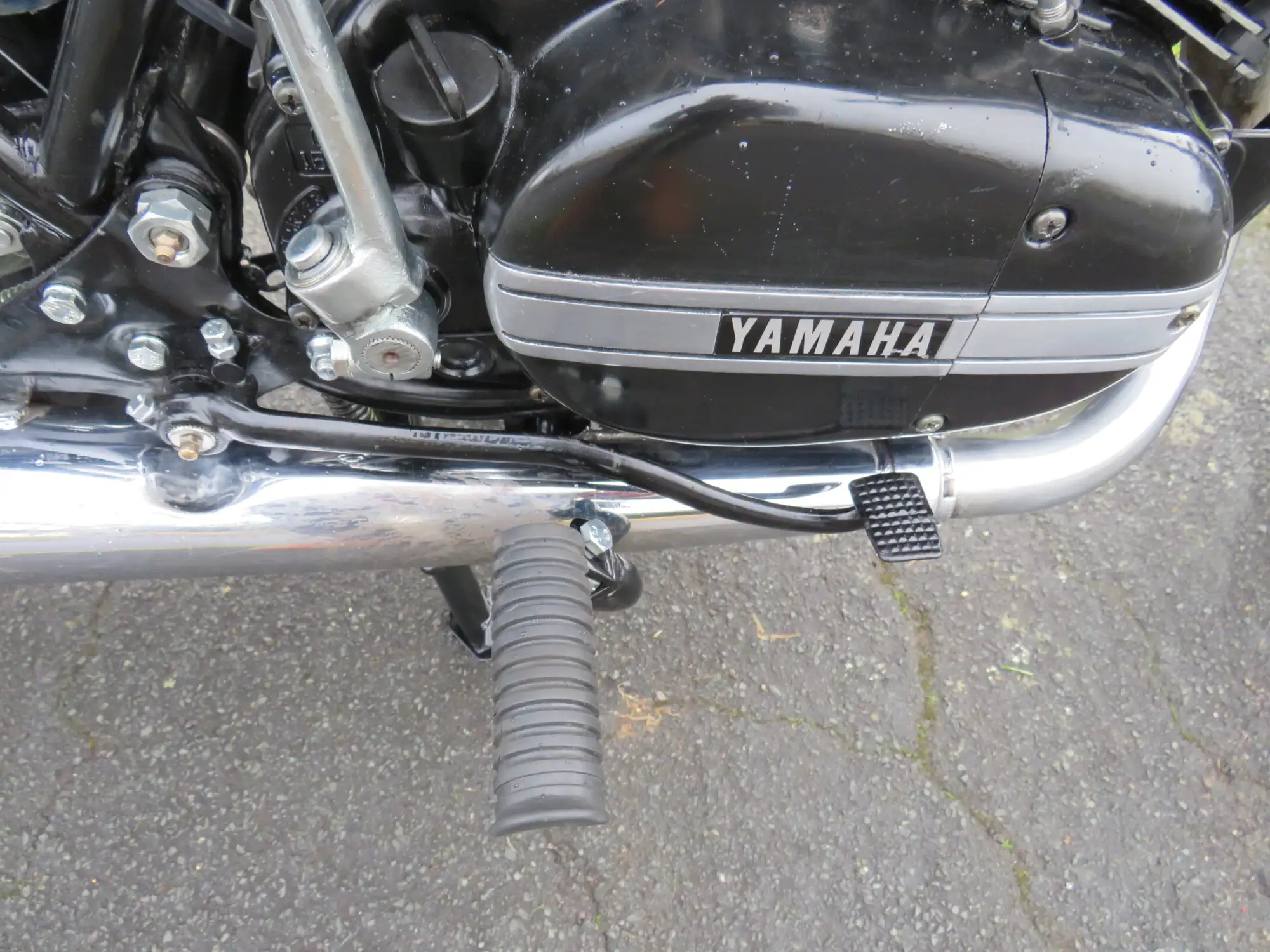 1975 Yamaha RD250B 247cc-For Sale