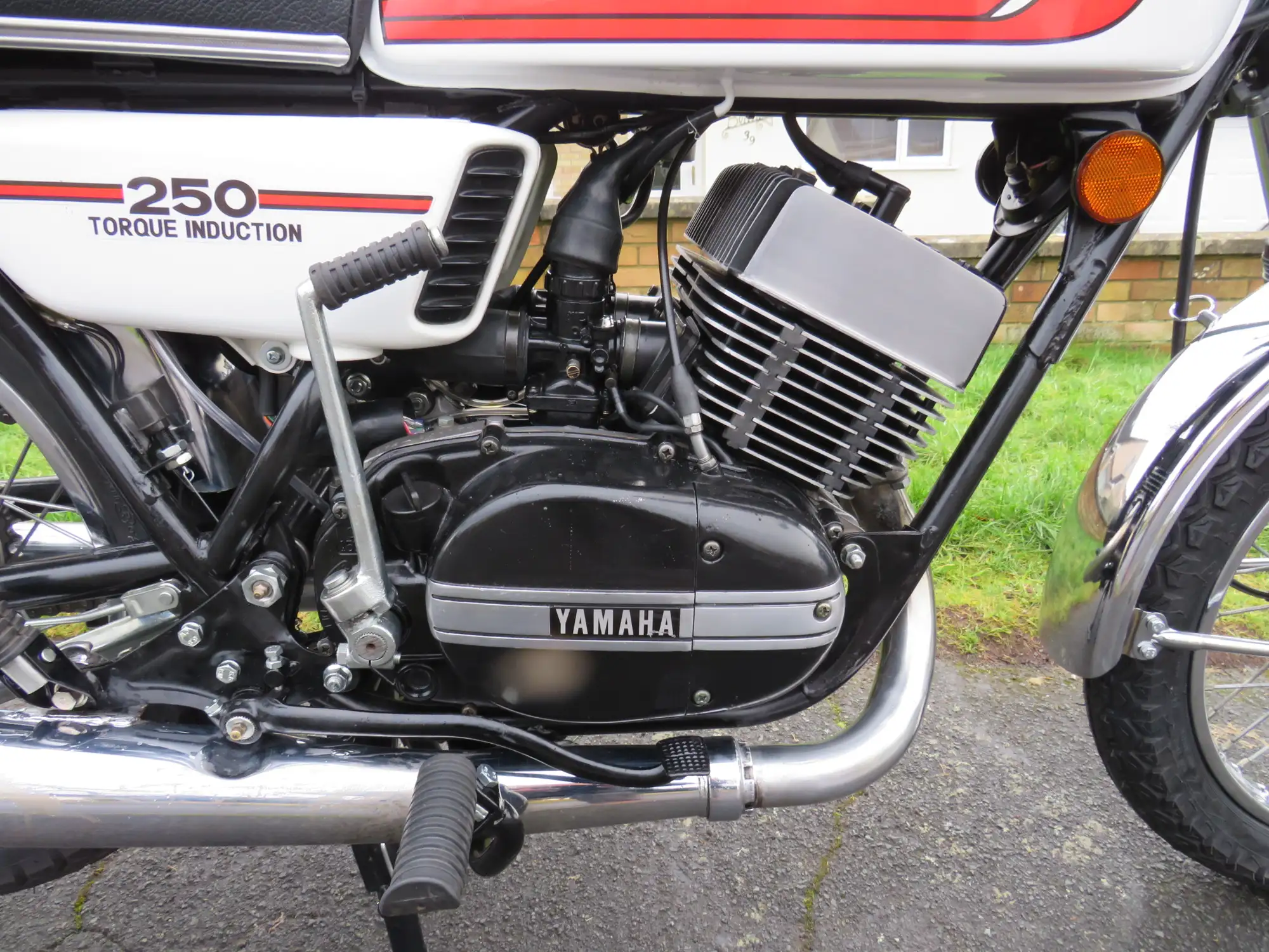 1975 Yamaha RD250B 247cc-For Sale
