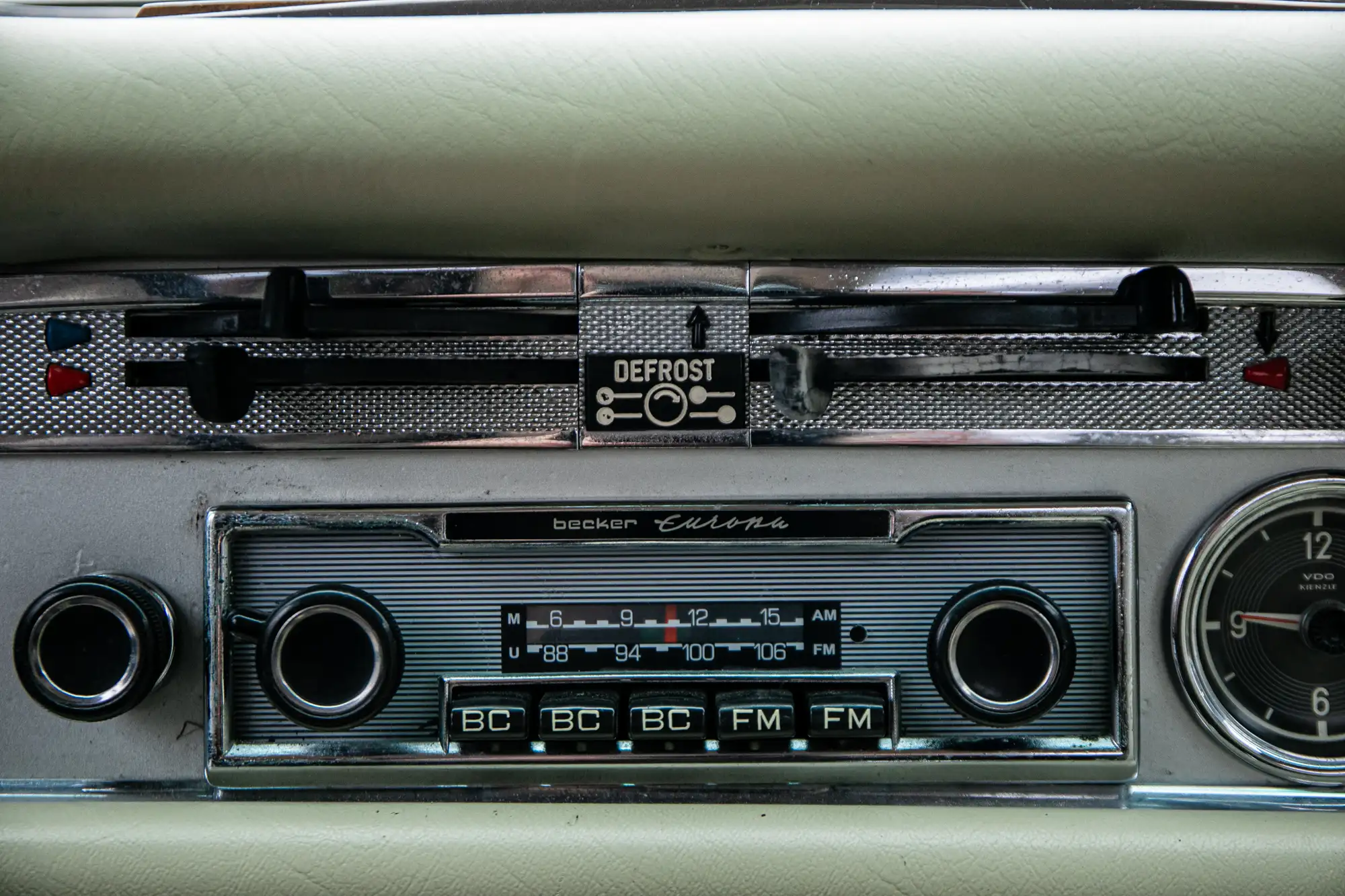 1969 Mercedes-Benz 280 SL Pagoda (W113)-For Sale