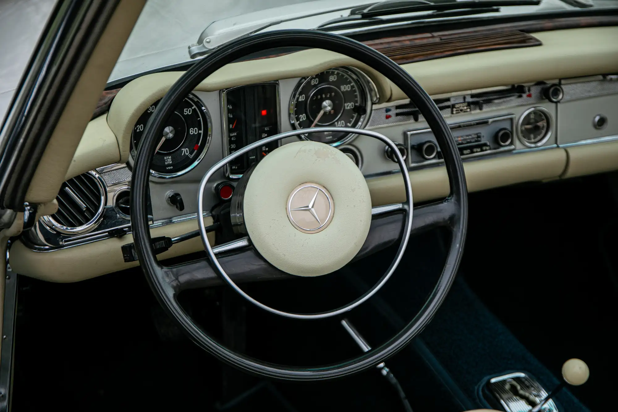 1969 Mercedes-Benz 280 SL Pagoda (W113)-For Sale