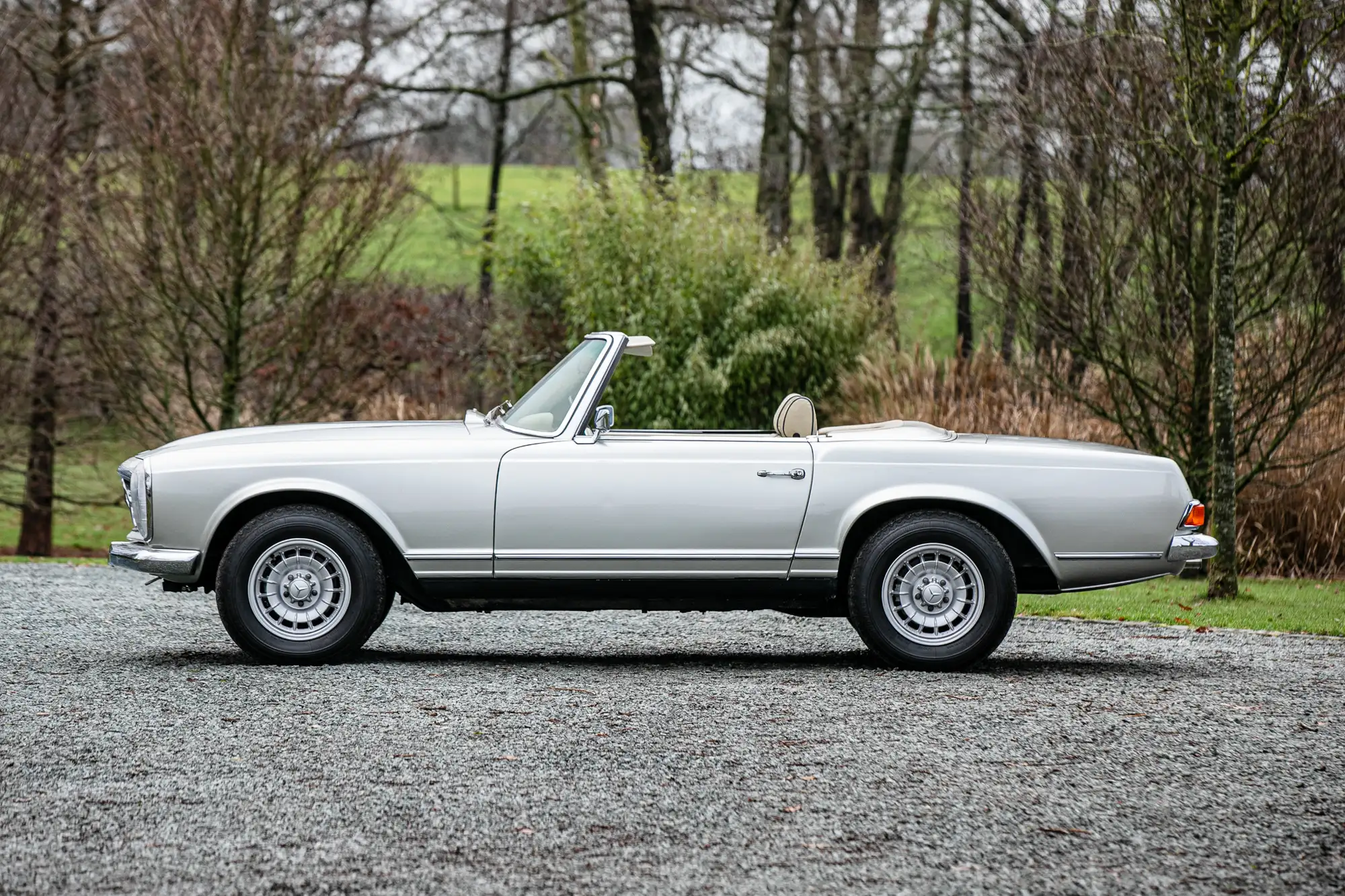 1969 Mercedes-Benz 280 SL Pagoda (W113)-For Sale