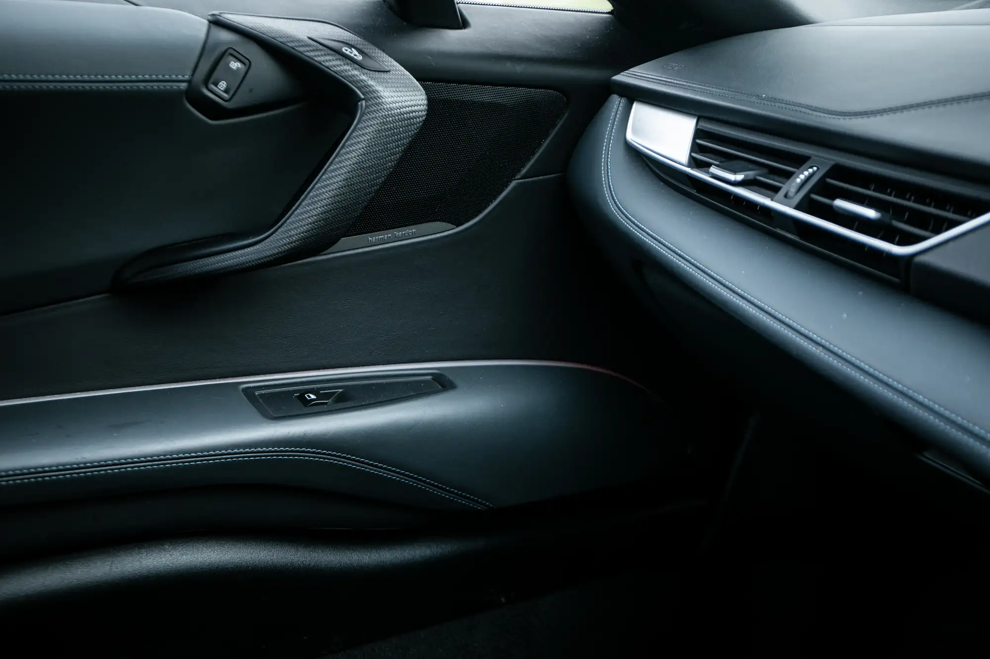 2019 BMW i8 Roadster-For Sale