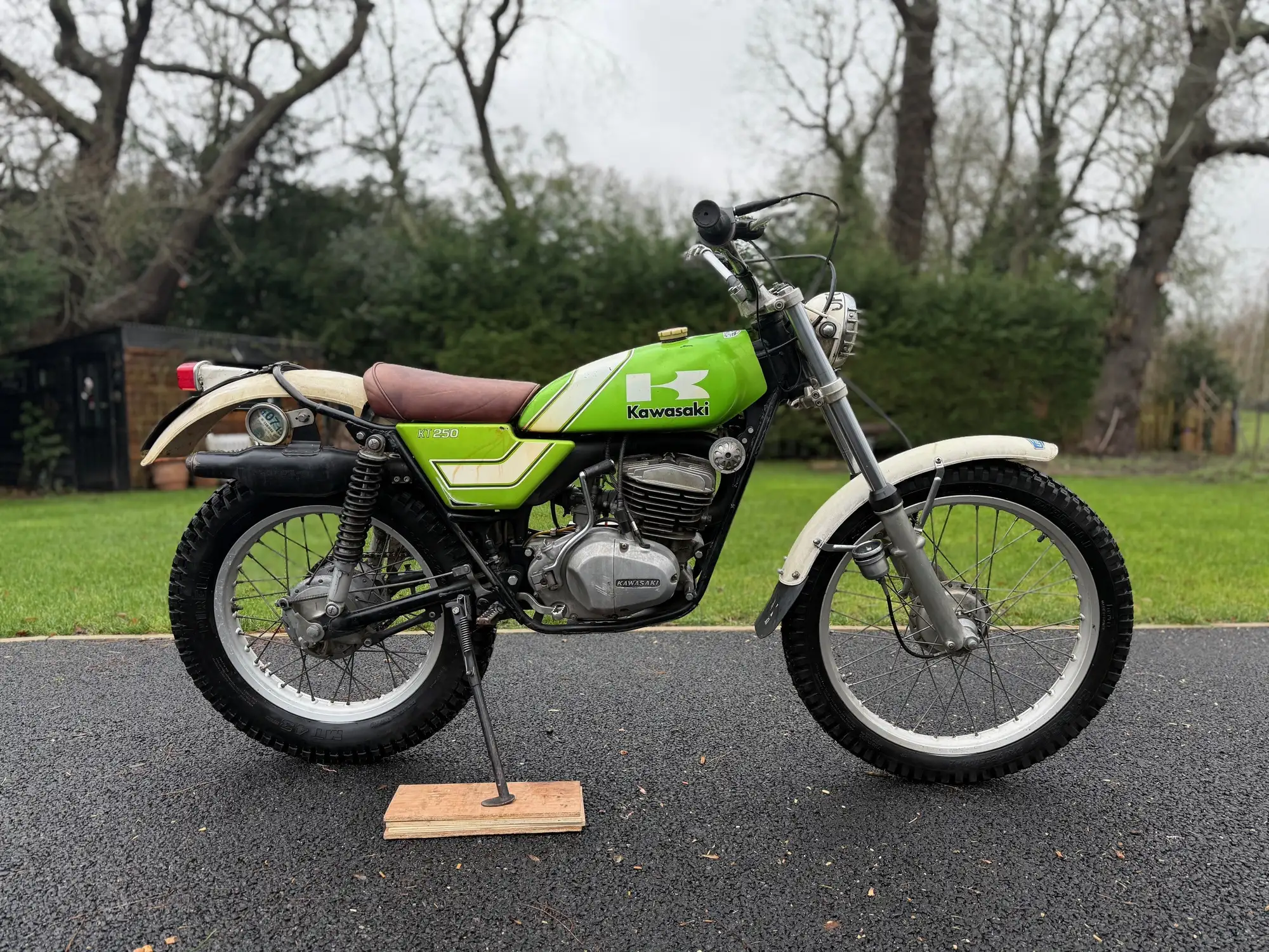 1976 Kawasaki KT250 246cc-For Sale
