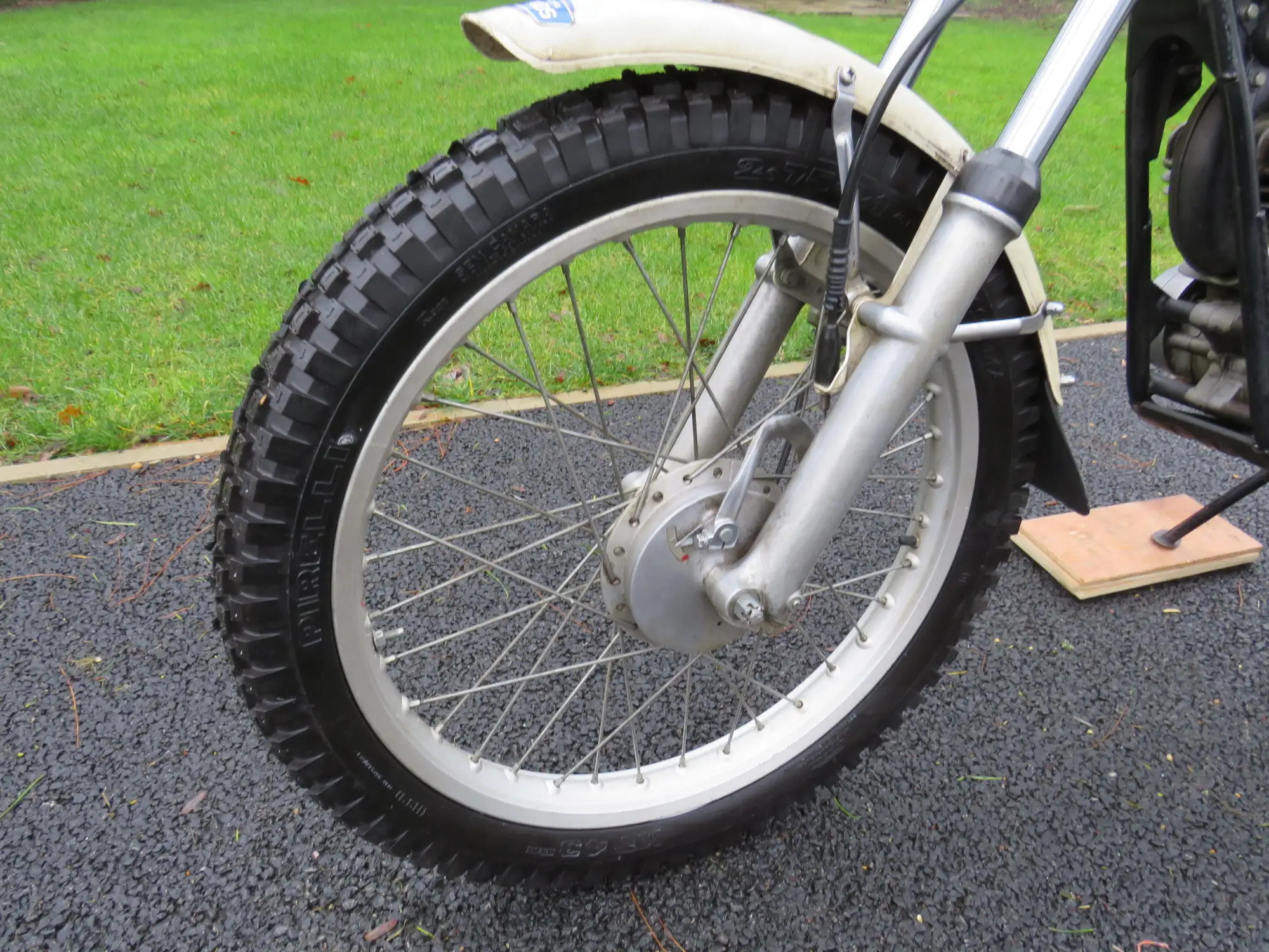 1976 Kawasaki KT250 246cc-For Sale