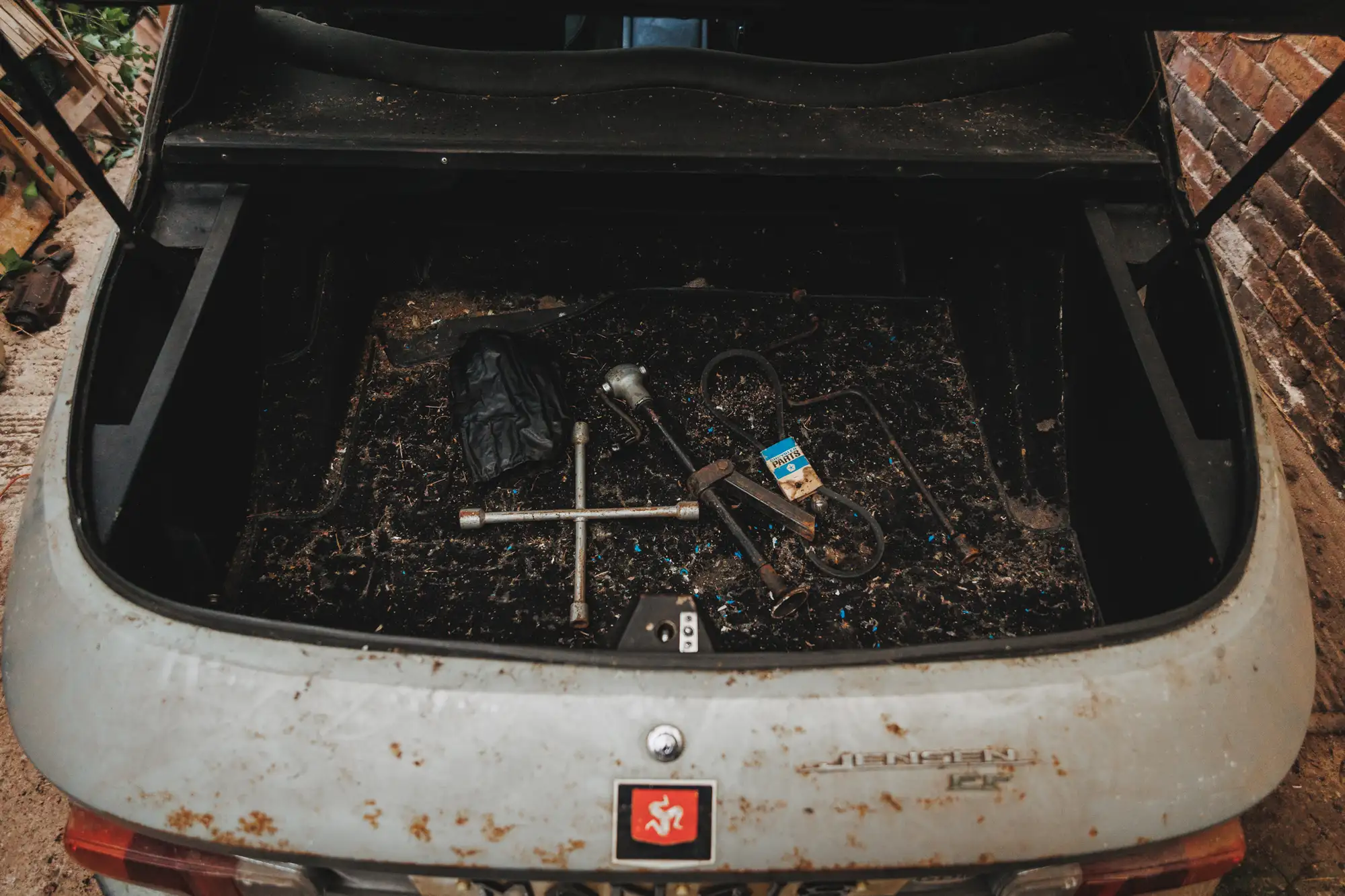 1969 Jensen Mk1 FF - singular ownership / barn-find-For Sale