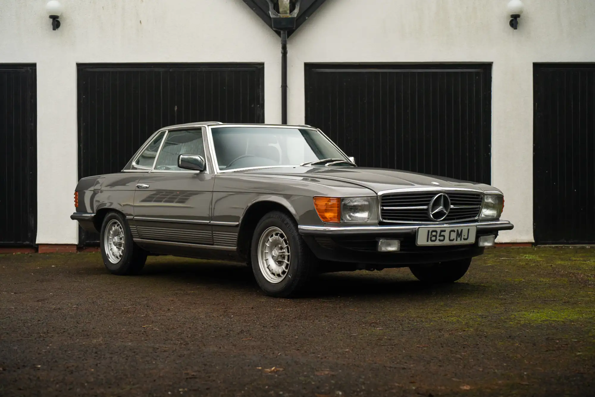 1985 Mercedes-Benz 280SL (R107) - 29,578 miles-For Sale