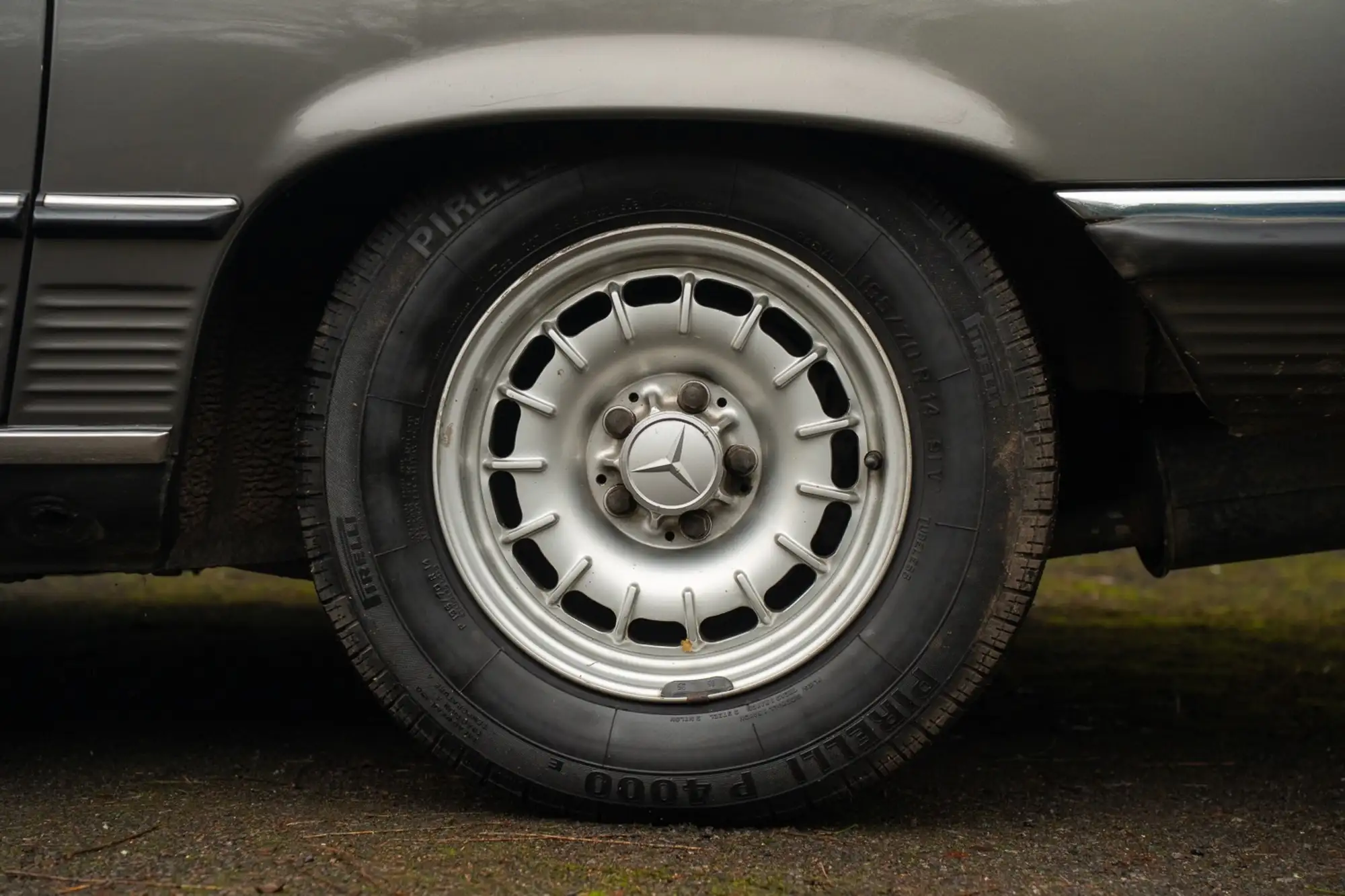 1985 Mercedes-Benz 280SL (R107) - 29,578 miles-For Sale