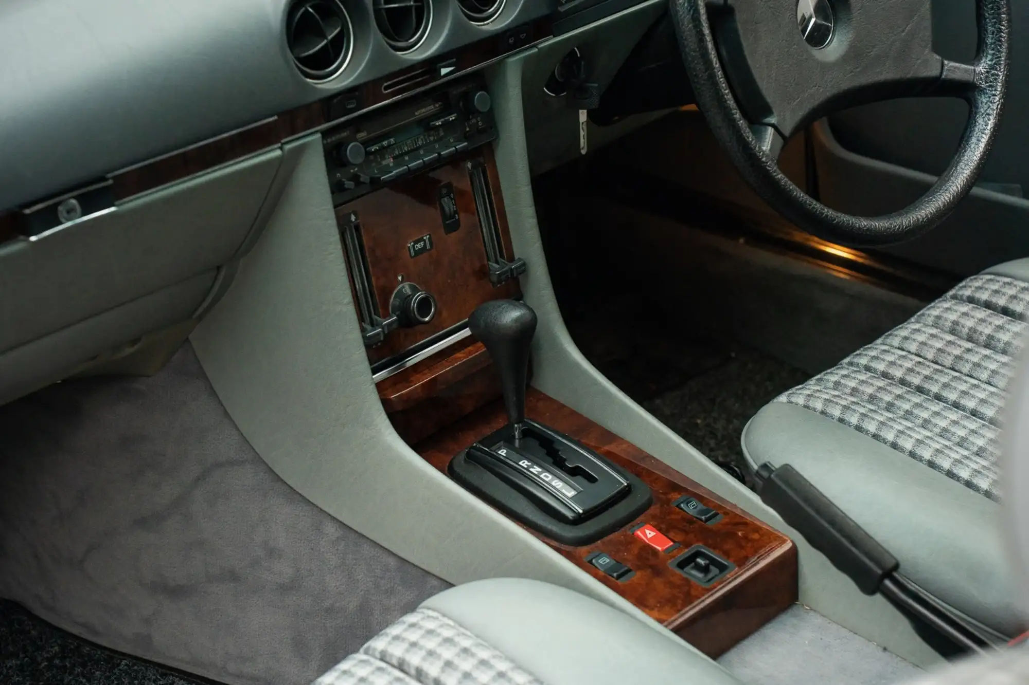 1985 Mercedes-Benz 280SL (R107) - 29,578 miles-For Sale