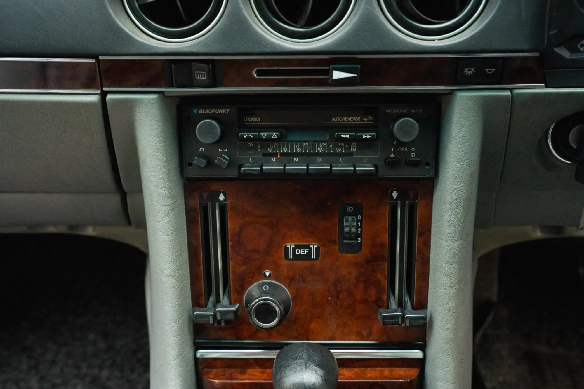 1985 Mercedes-Benz 280SL (R107) - 29,578 miles-For Sale