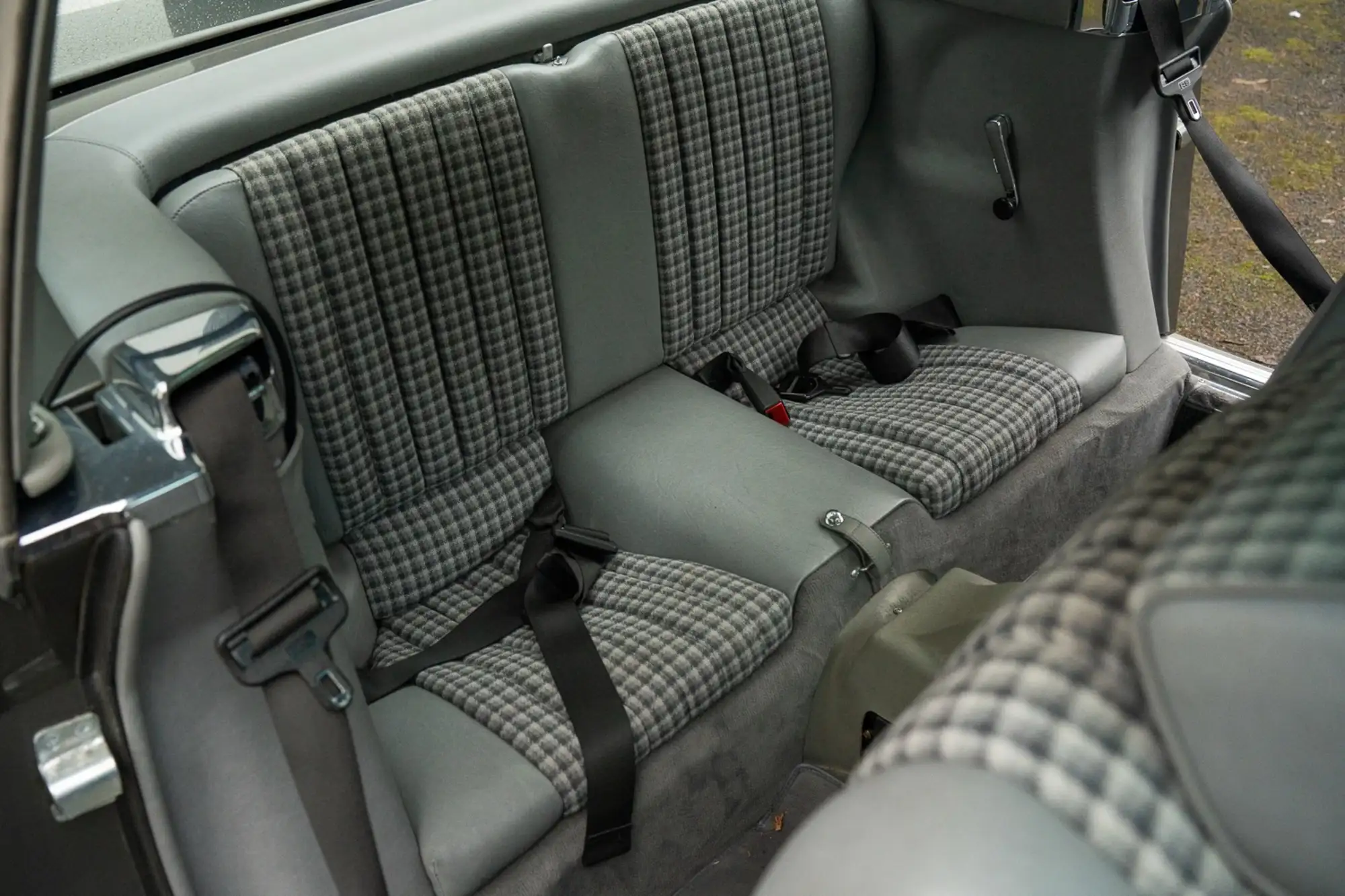 1985 Mercedes-Benz 280SL (R107) - 29,578 miles-For Sale