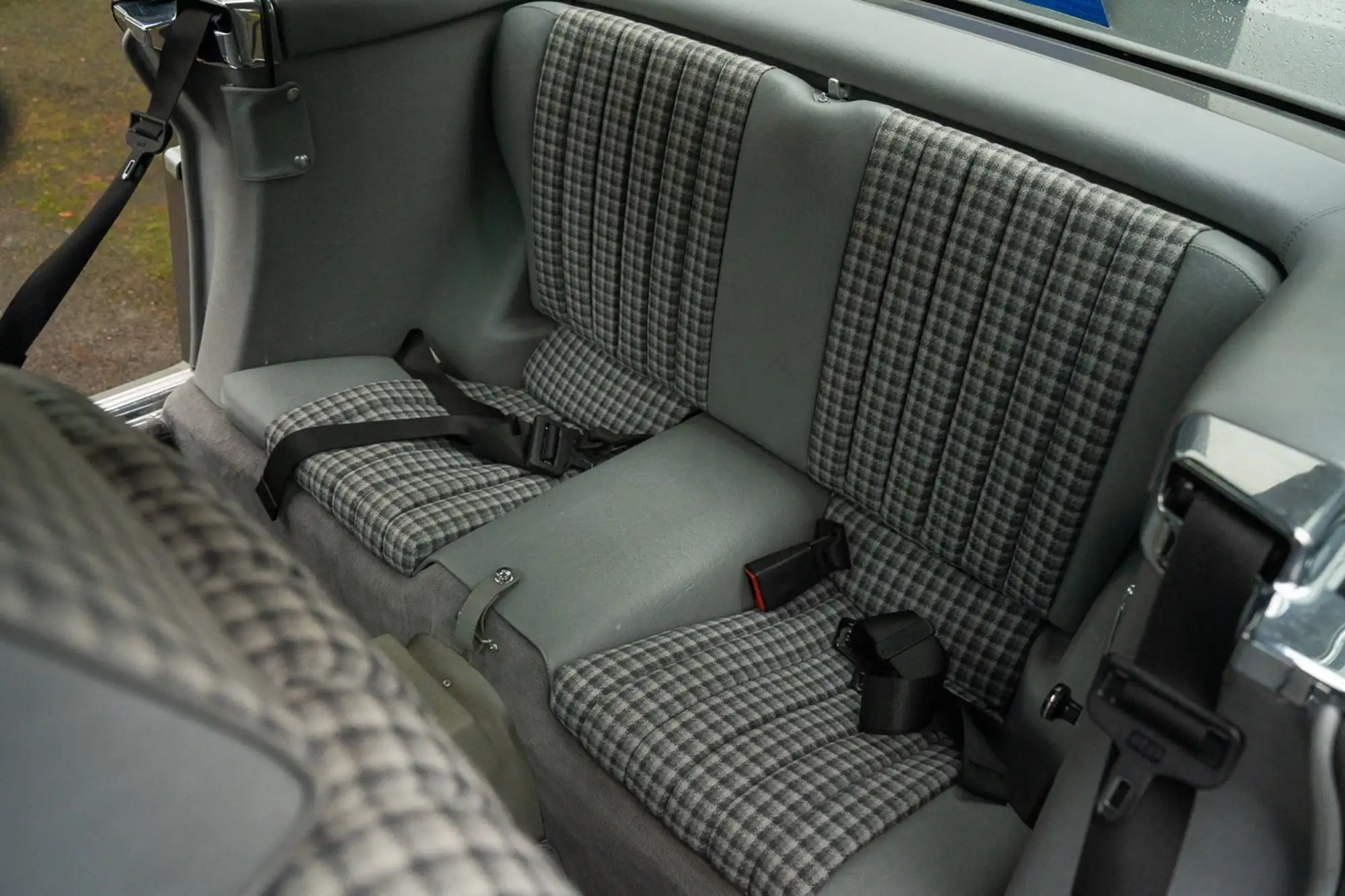 1985 Mercedes-Benz 280SL (R107) - 29,578 miles-For Sale