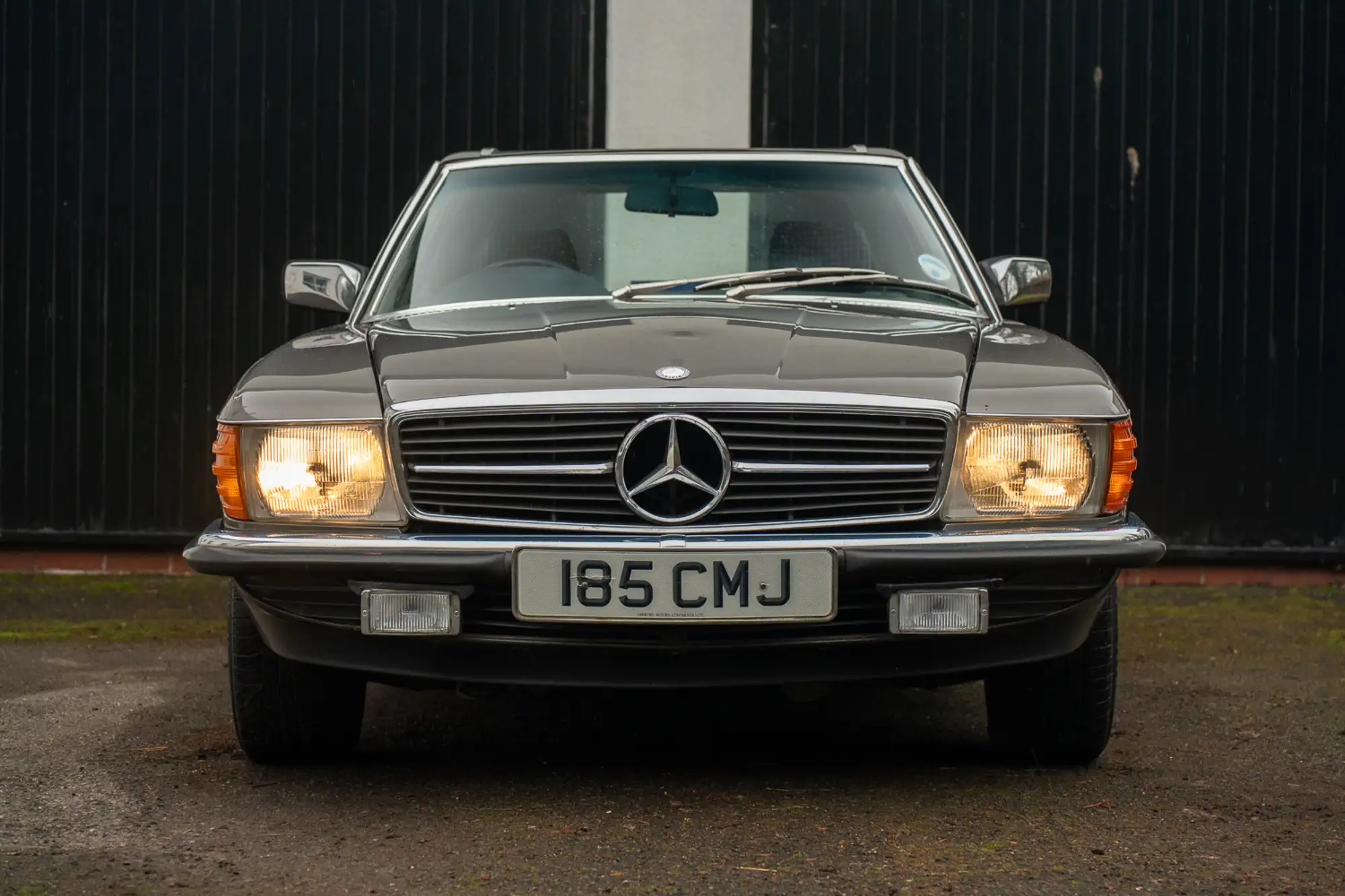 1985 Mercedes-Benz 280SL (R107) - 29,578 miles-For Sale
