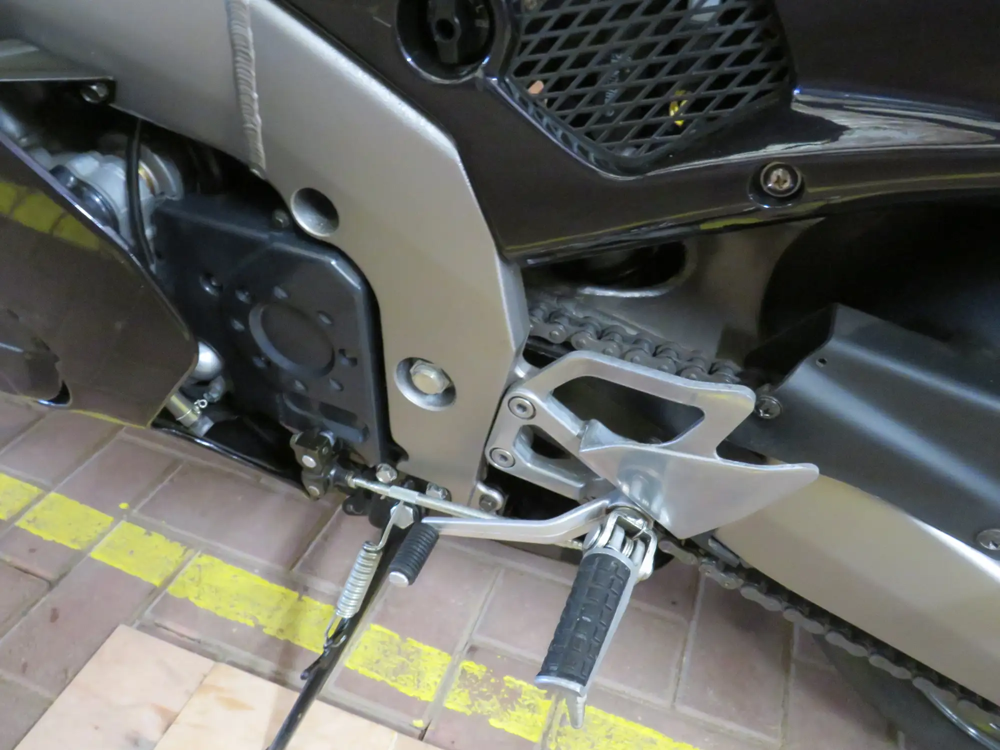 2001 Kawasaki ZXR400-L9 398cc-For Sale