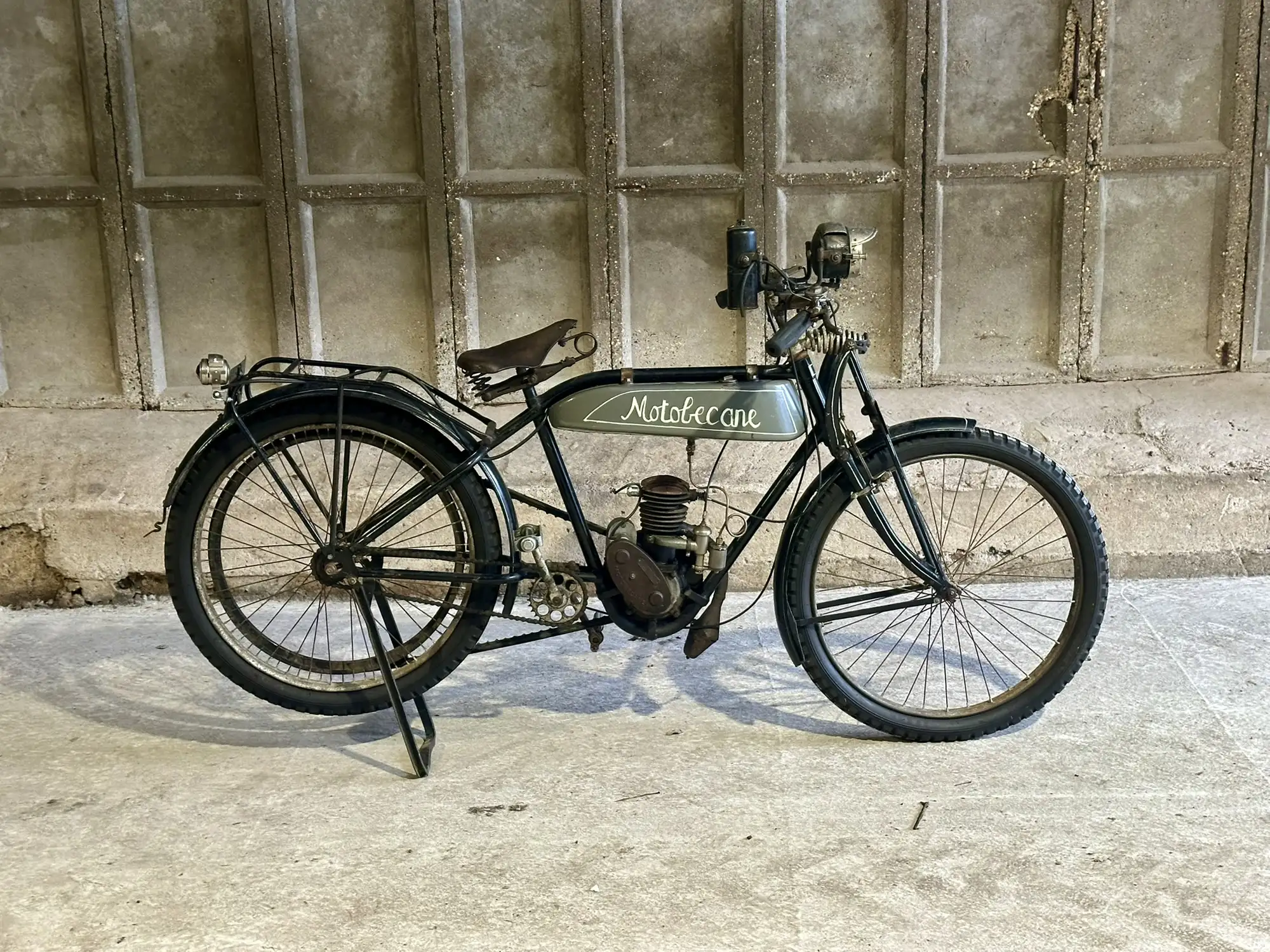 c.1925 Motobécane Model MB1 Light Solo 175cc-For Sale