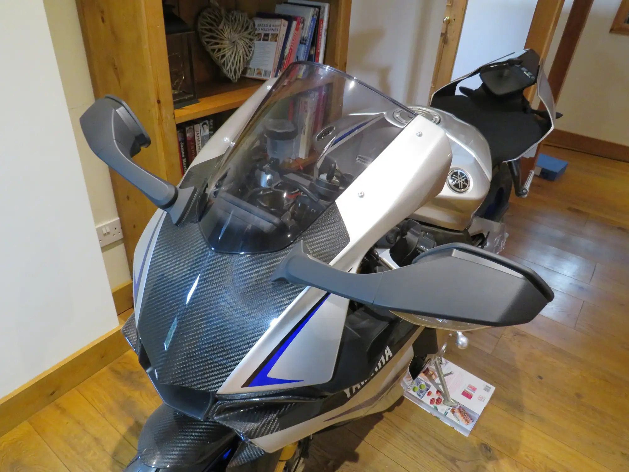 2016 Yamaha YZF R1M 998cc -For Sale