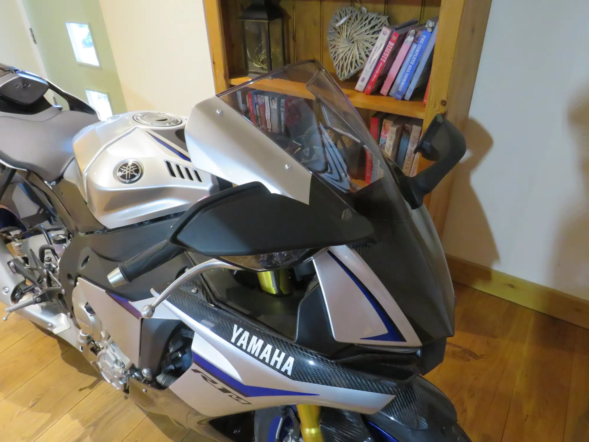 2016 Yamaha YZF R1M 998cc -For Sale