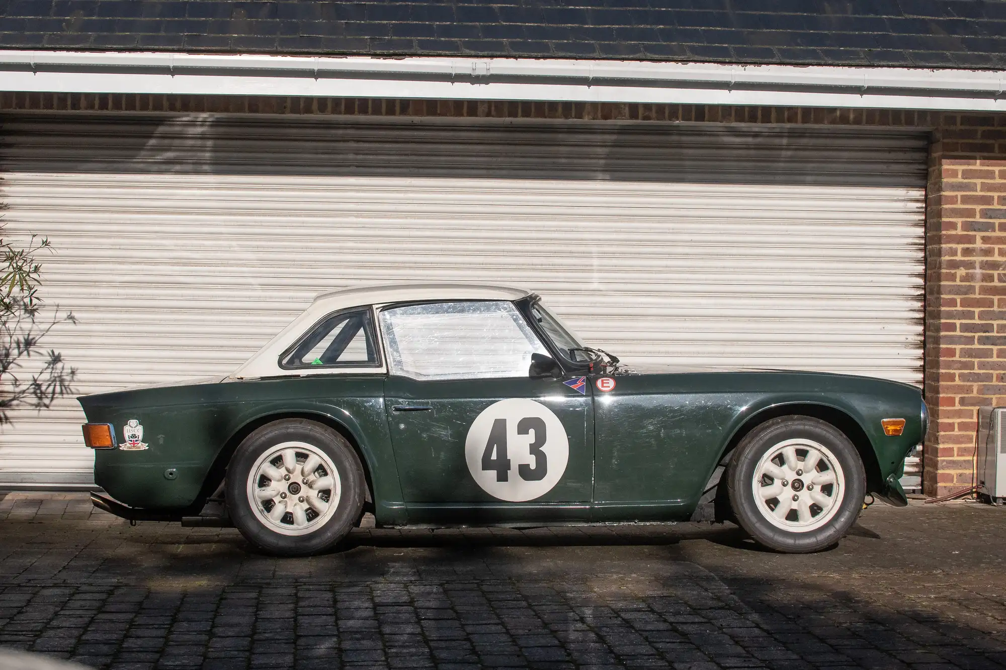 1969 Triumph TR6 2.5 PI Historic Race Car-For Sale