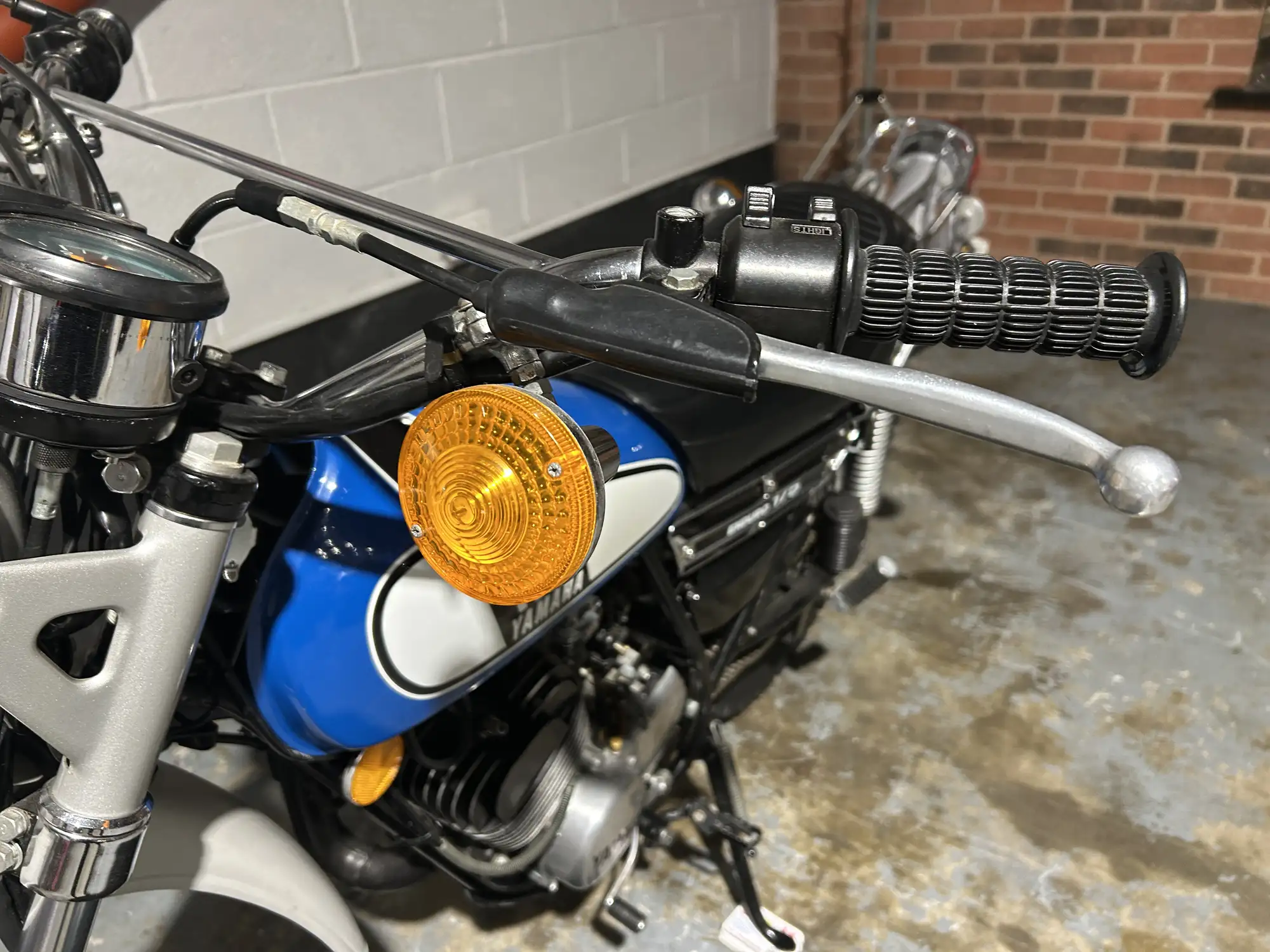 1975 Yamaha DT175 174cc-For Sale